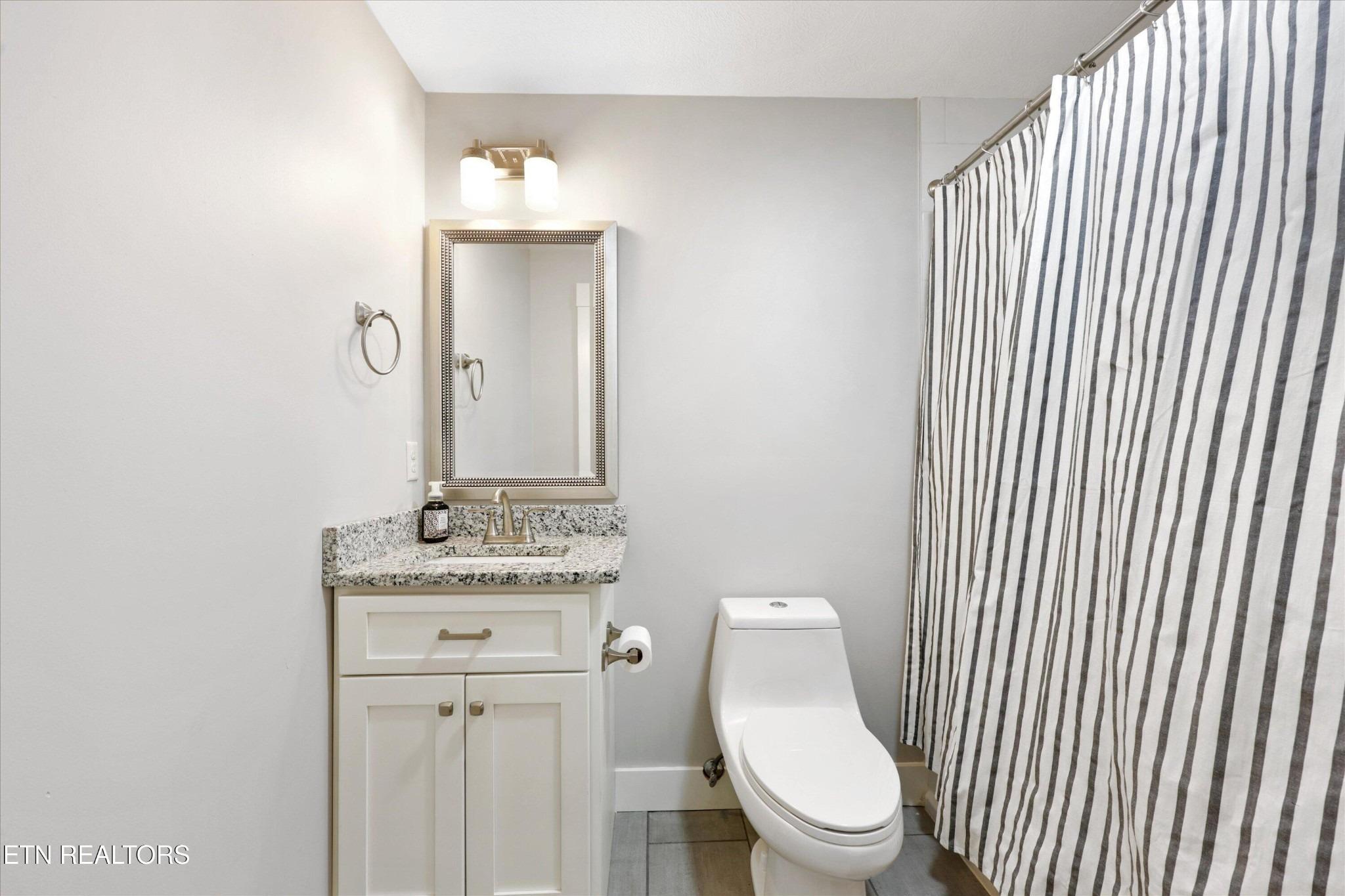 Forest Dr, Morristown, TN 37814