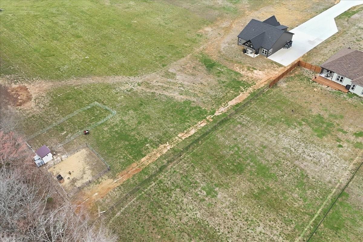 Smartt Station Rd, Morrison, TN 37357