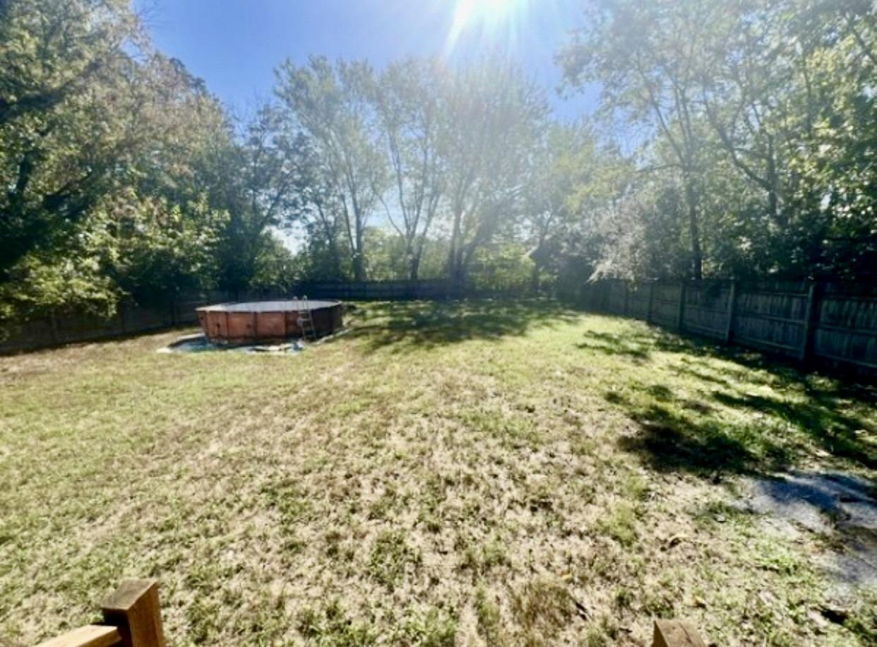 E Lauderdale St, Tullahoma, TN 37388
