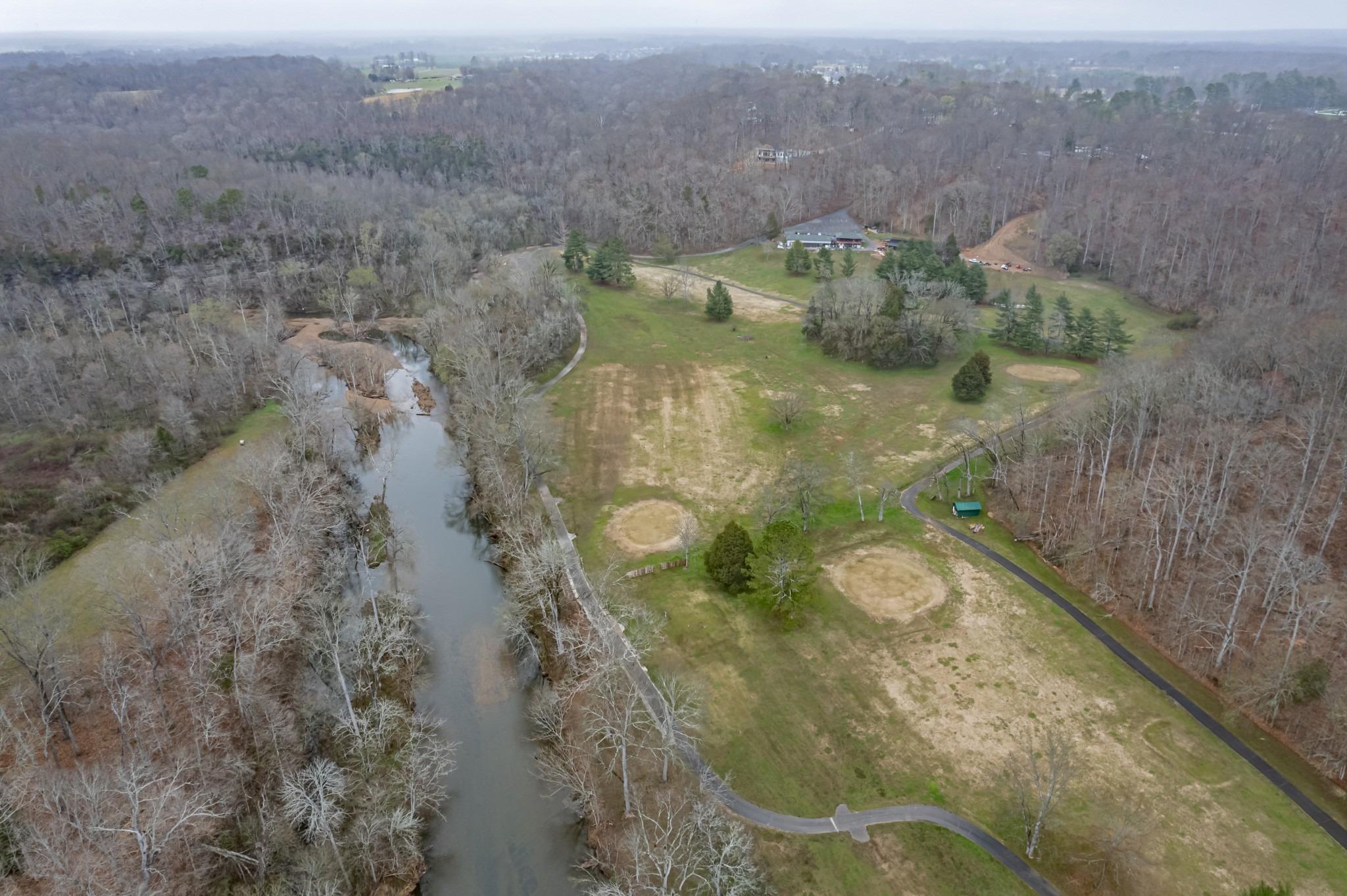 Laurel Crown Rd, Manchester, TN 37355