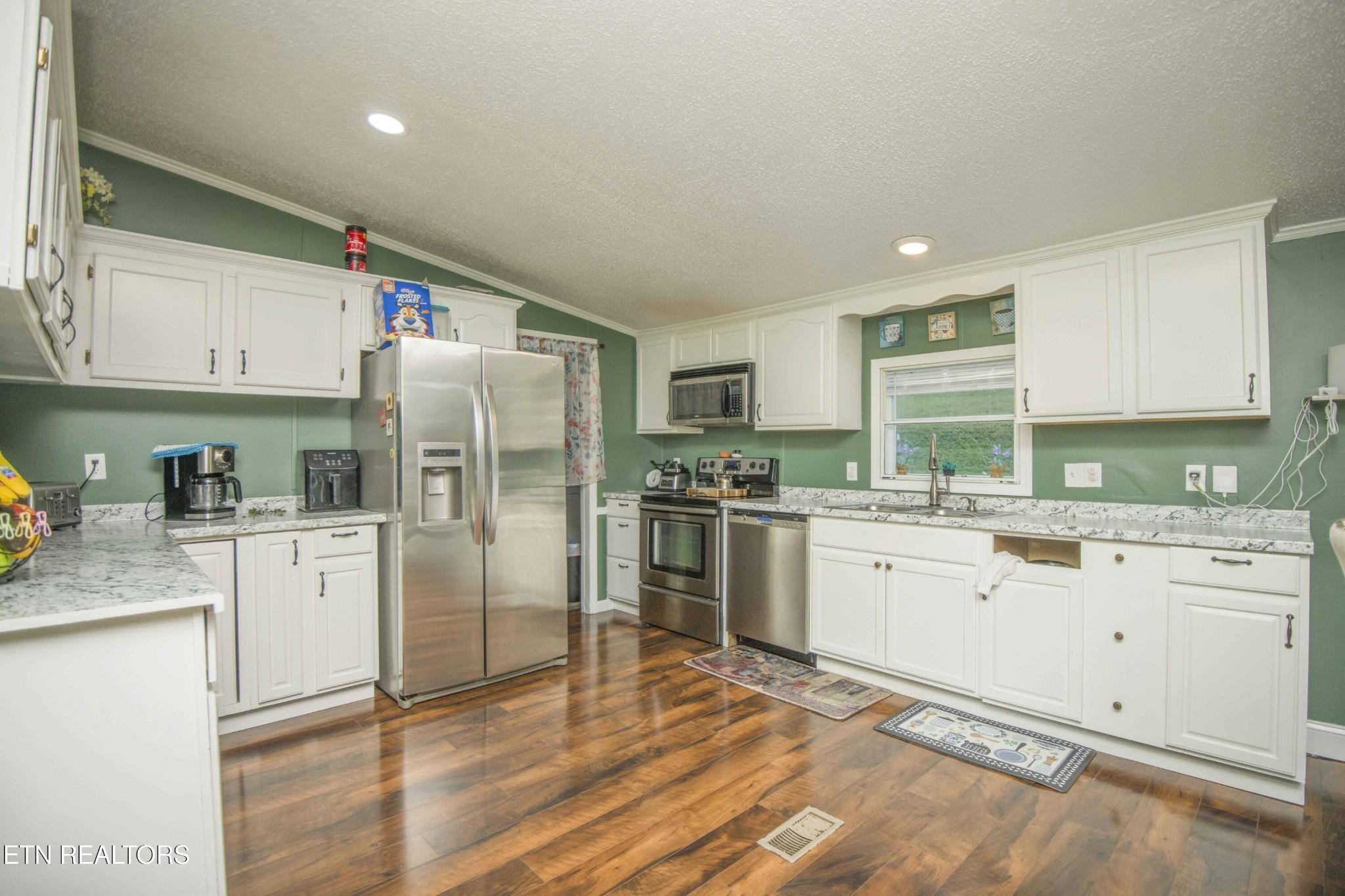 Dayton St, Knoxville, TN 37921