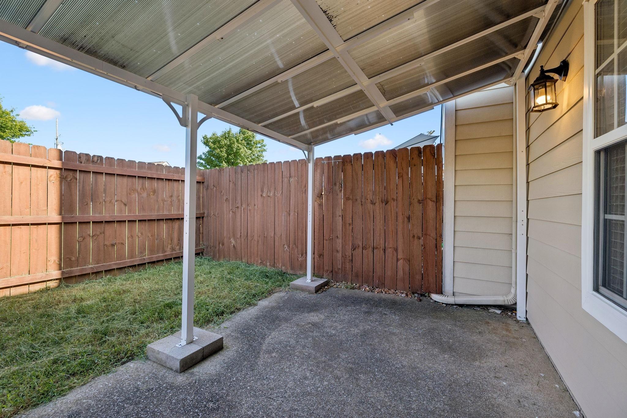 Heath Pl, Smyrna, TN 37167
