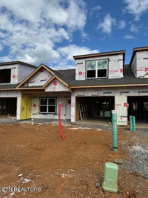 Whispering Creek Ln, Powell, TN 37849