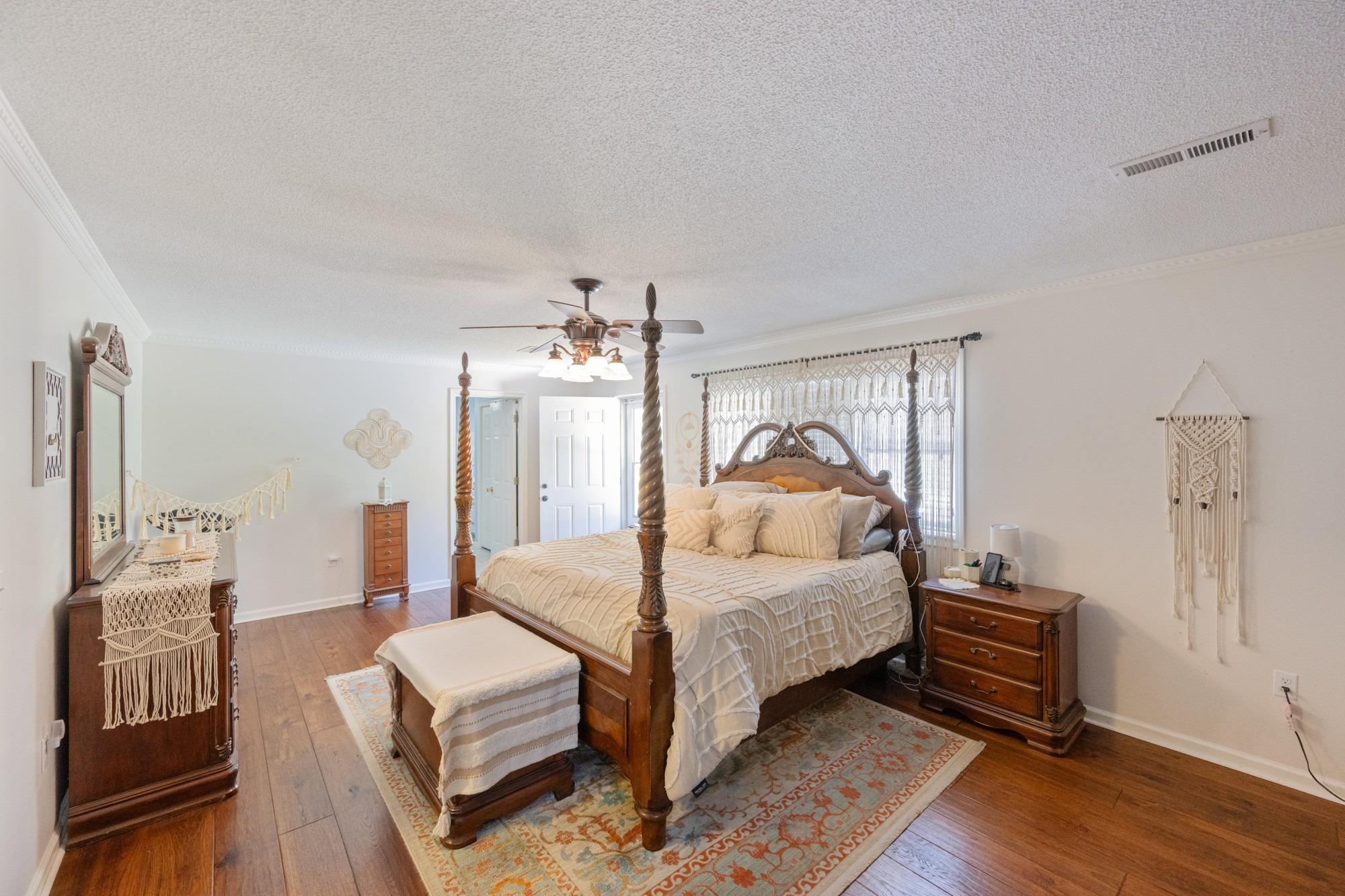 Jerri Ann Rd, Lexington, TN 38351