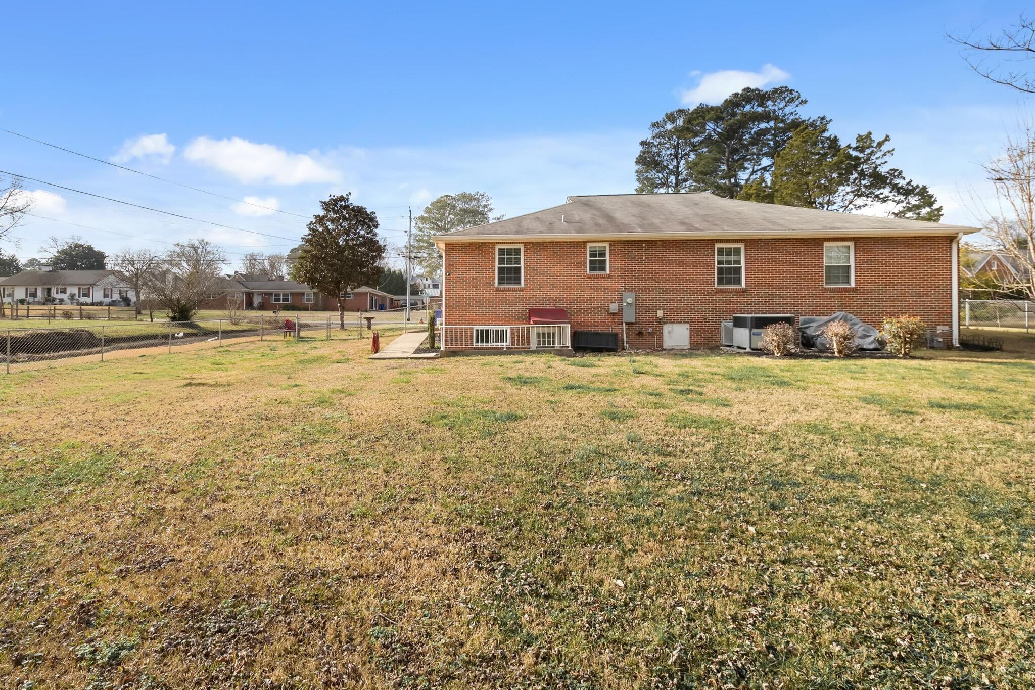 Georgetown Rd Nw, Cleveland, TN 37311