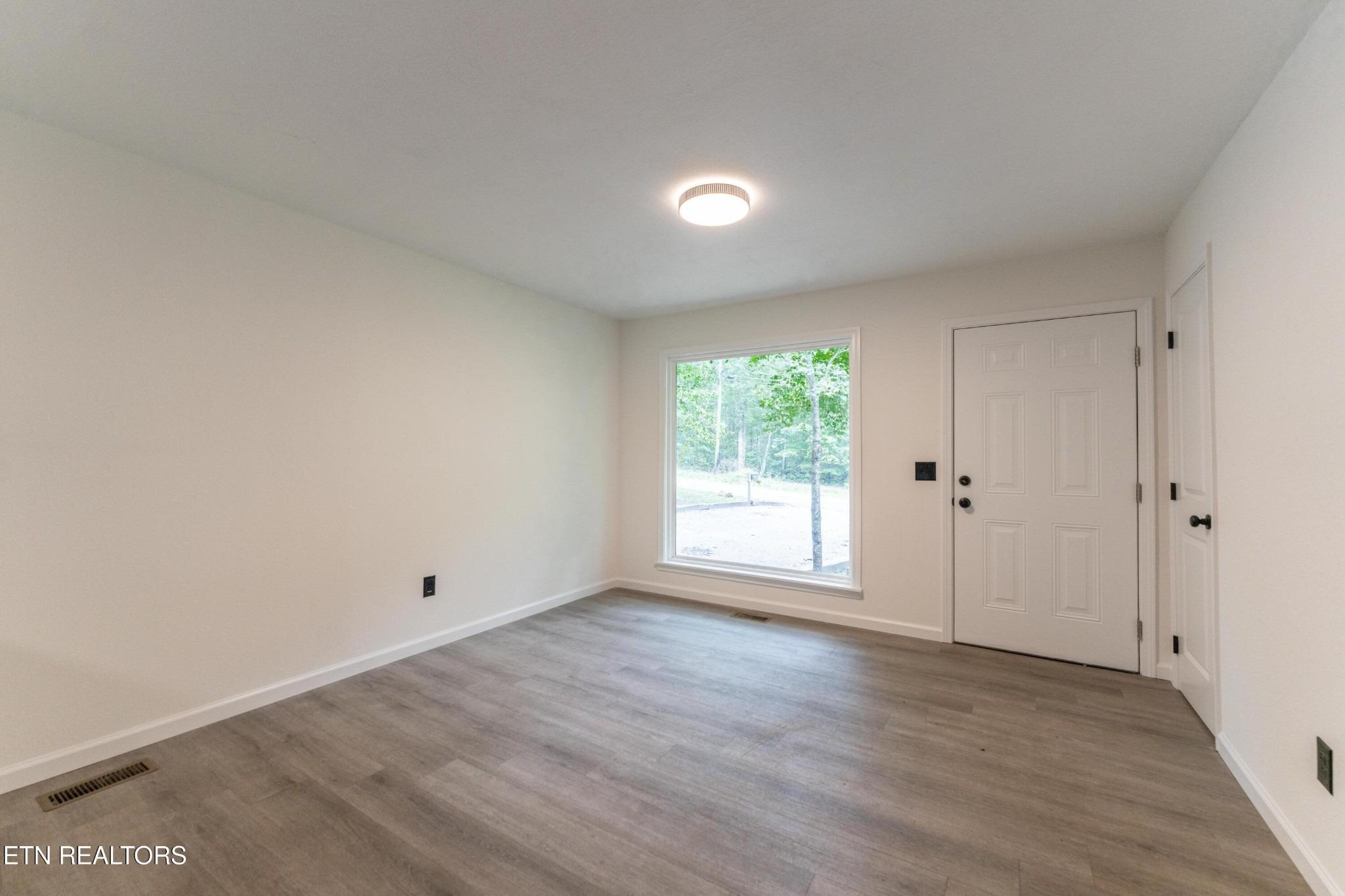 Kerrigan Rd, Crossville, TN 38555