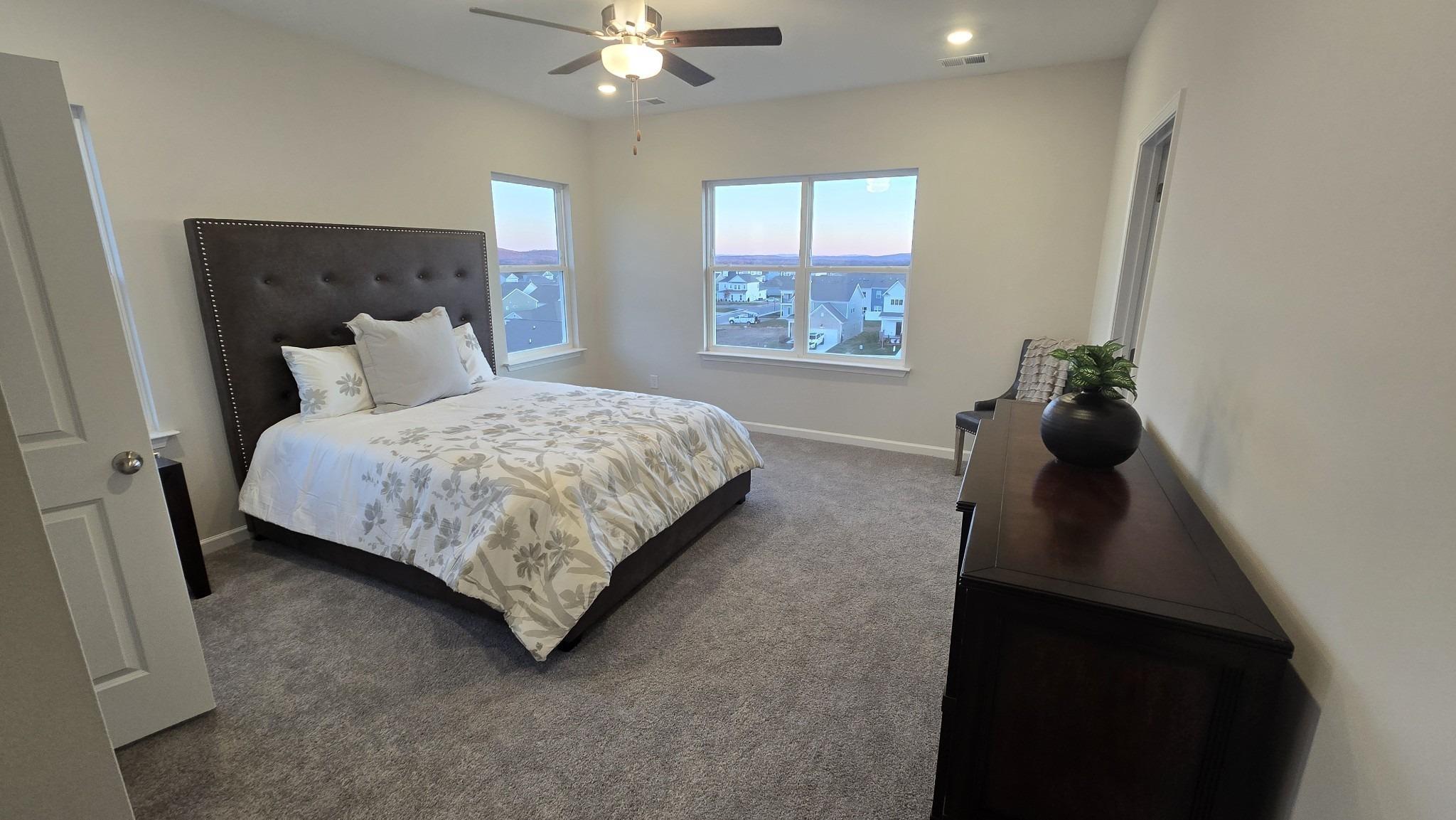 Saxlingham Pl, Smyrna, TN 37167