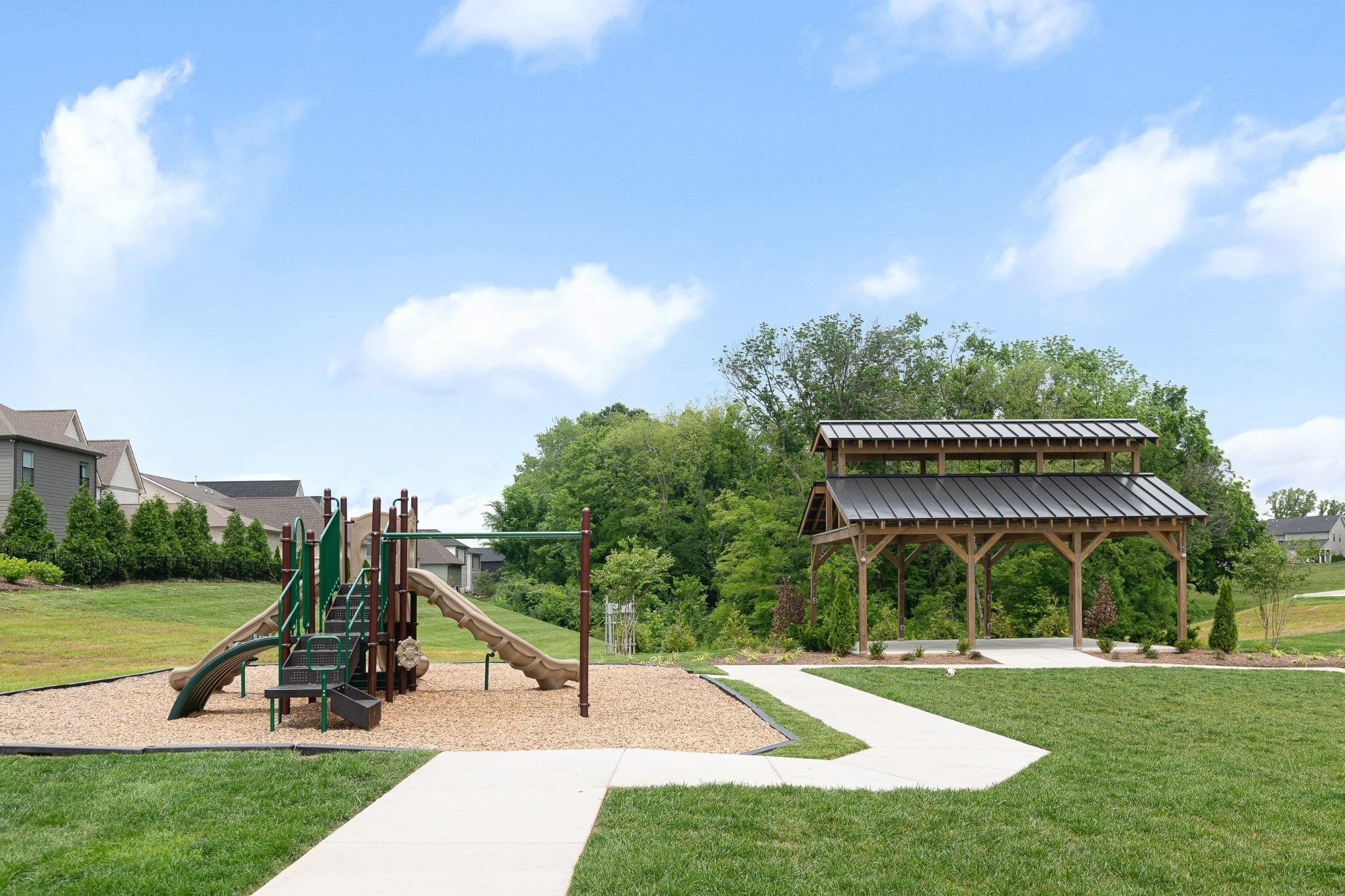 Nickelby Pl, Thompsons Station, TN 37179
