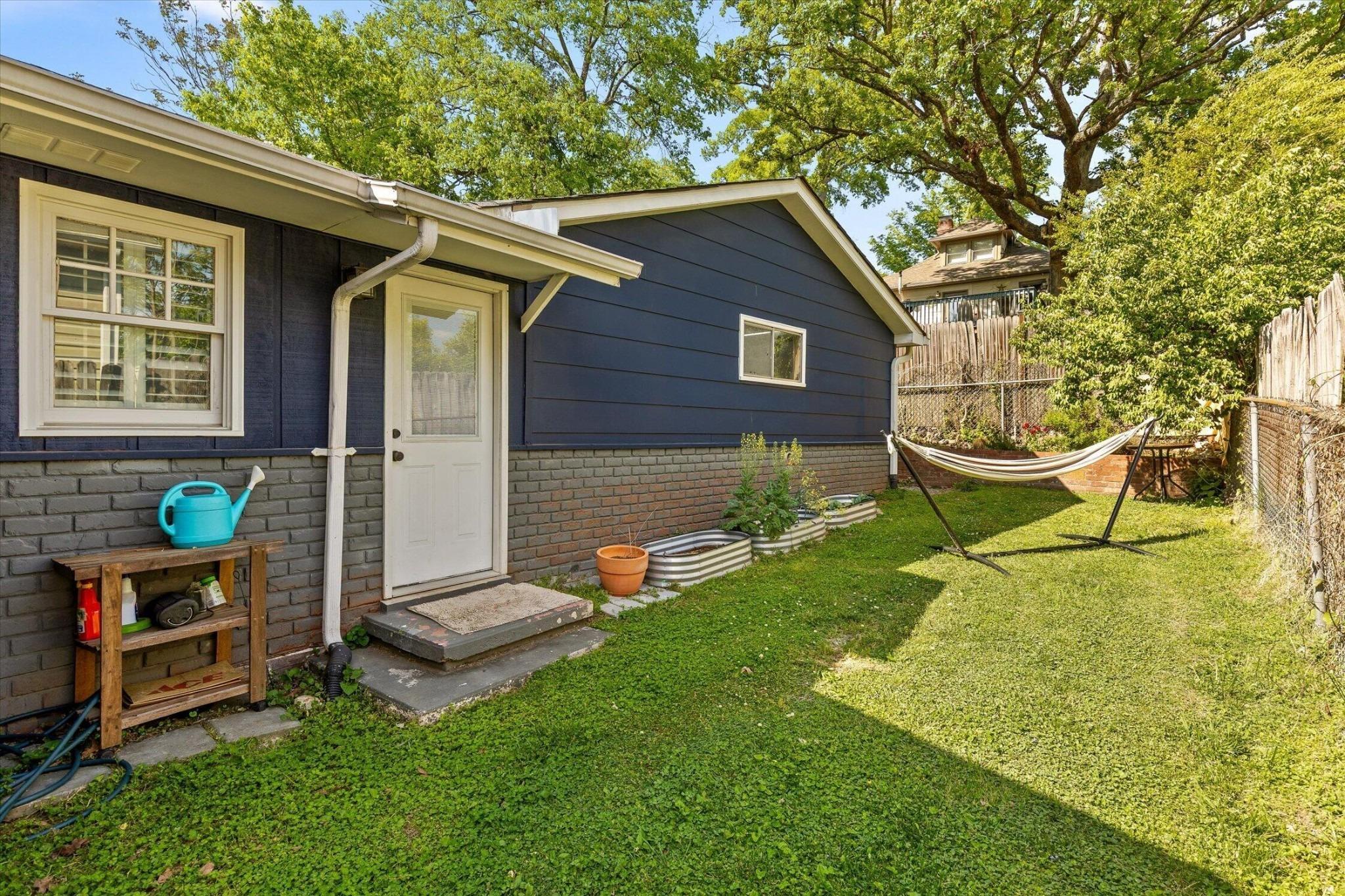 Wells St, Chattanooga, TN 37405