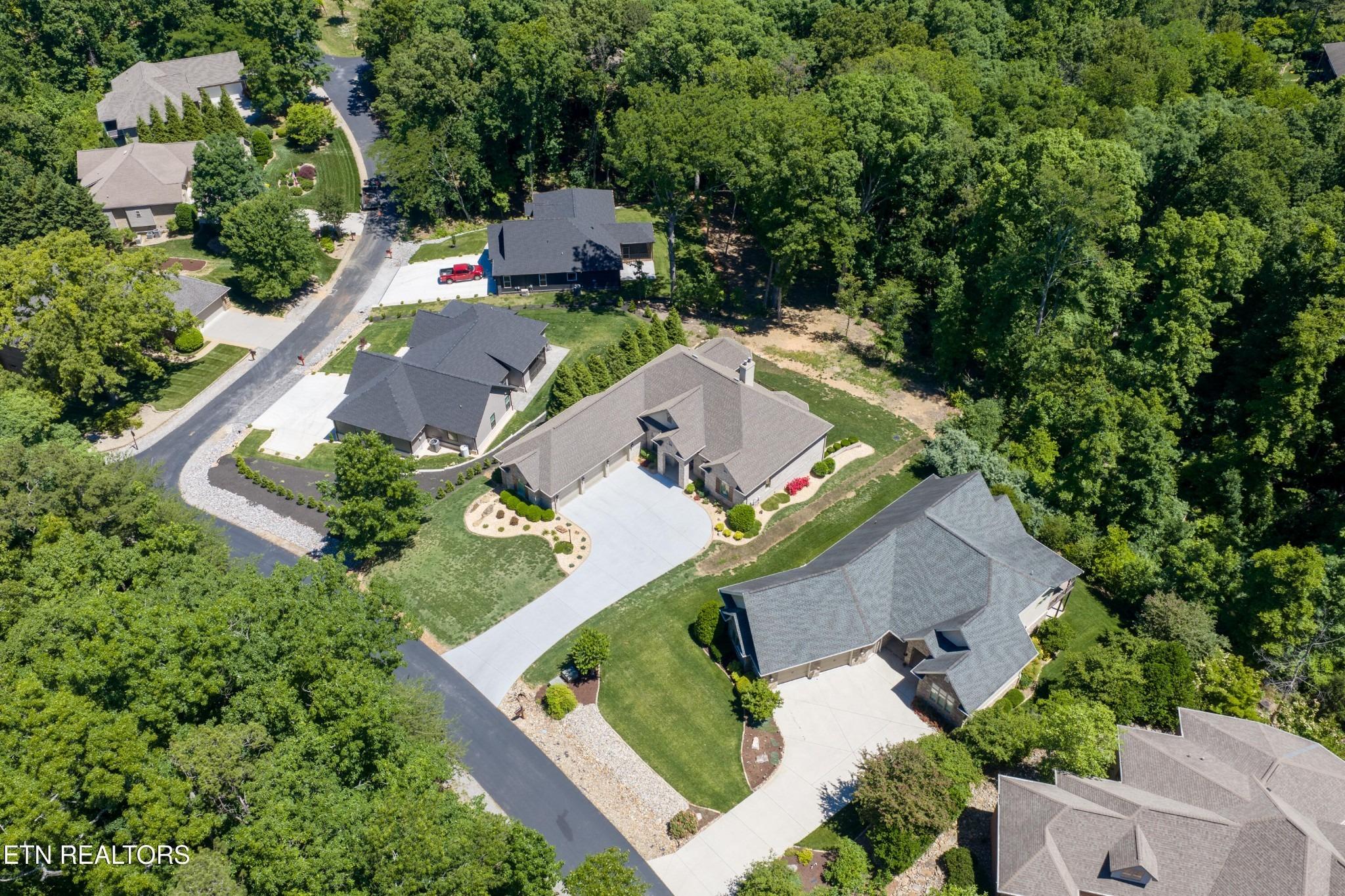 Skiatook Way, Loudon, TN 37774