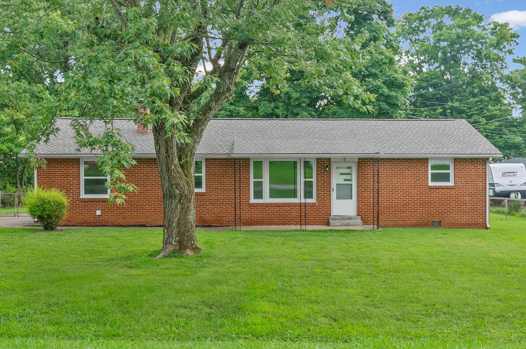 Sevier St, Clarksville, TN 37042