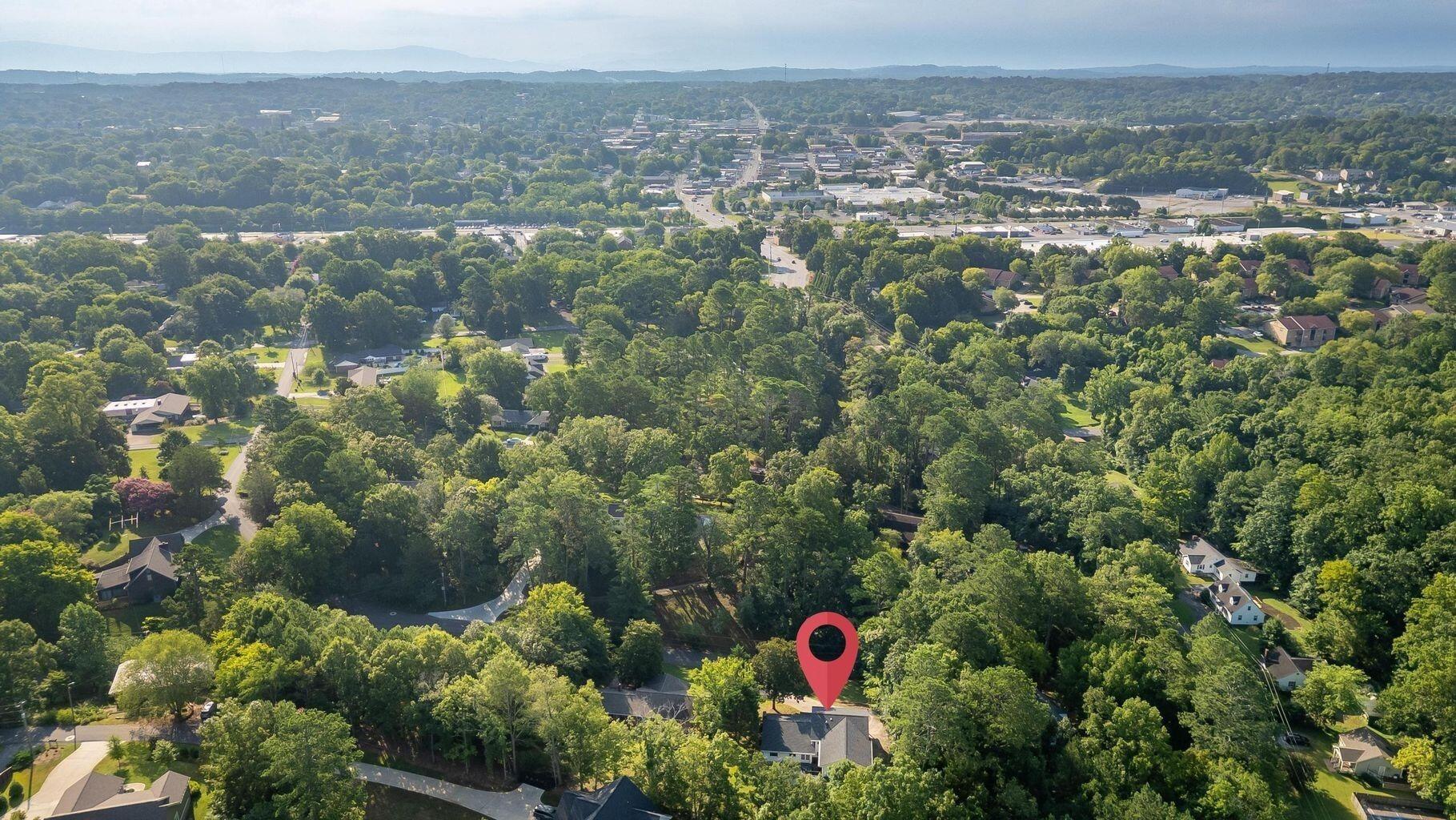 James Ave Nw, Cleveland, TN 37311