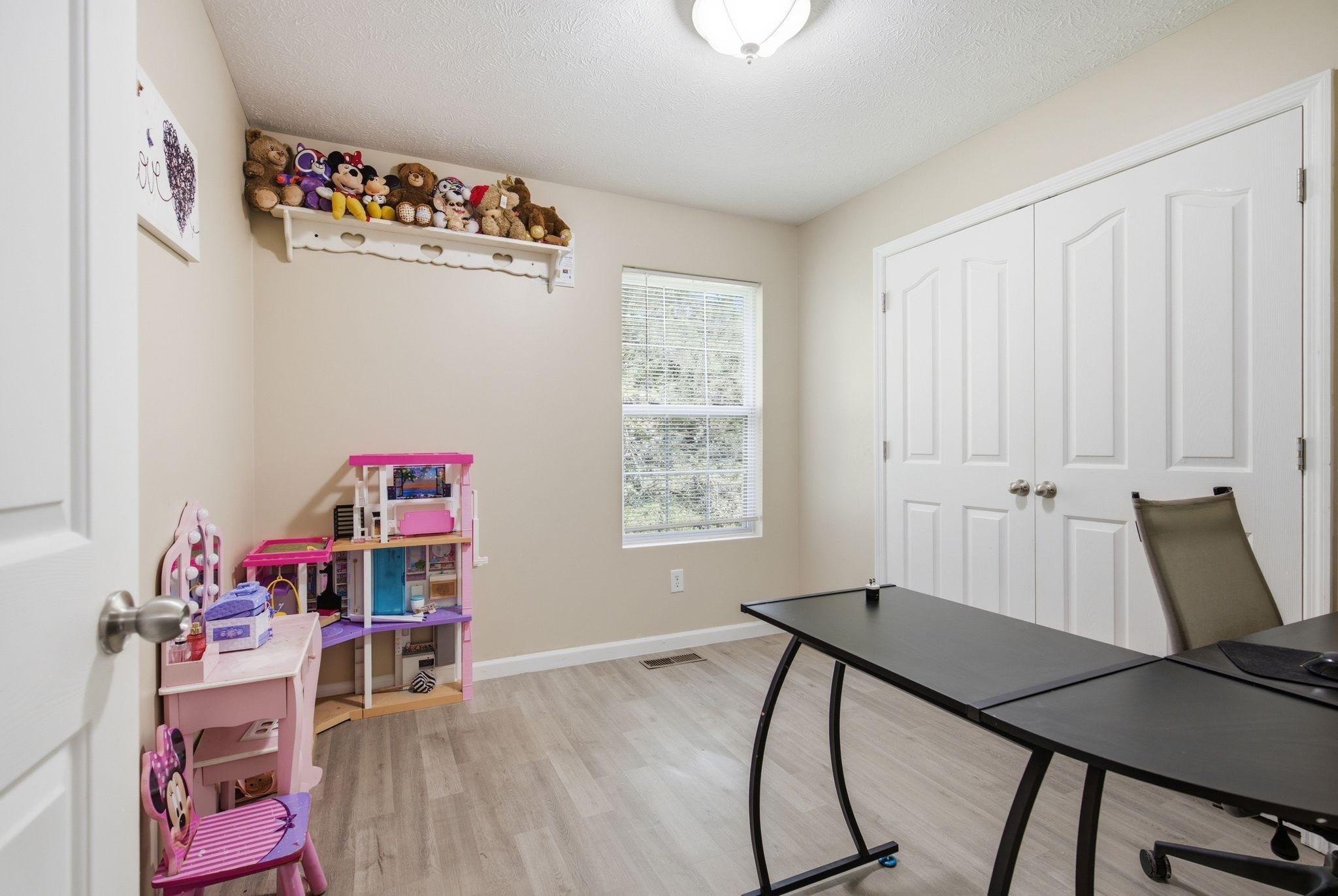 Baby Ruth Ln, Antioch, TN 37013