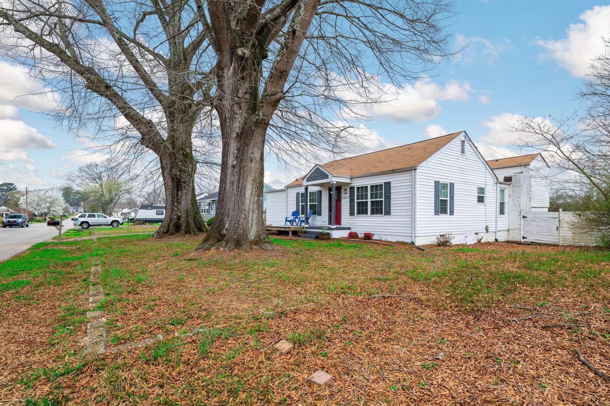 Hilton Dr, Chattanooga, TN 37412