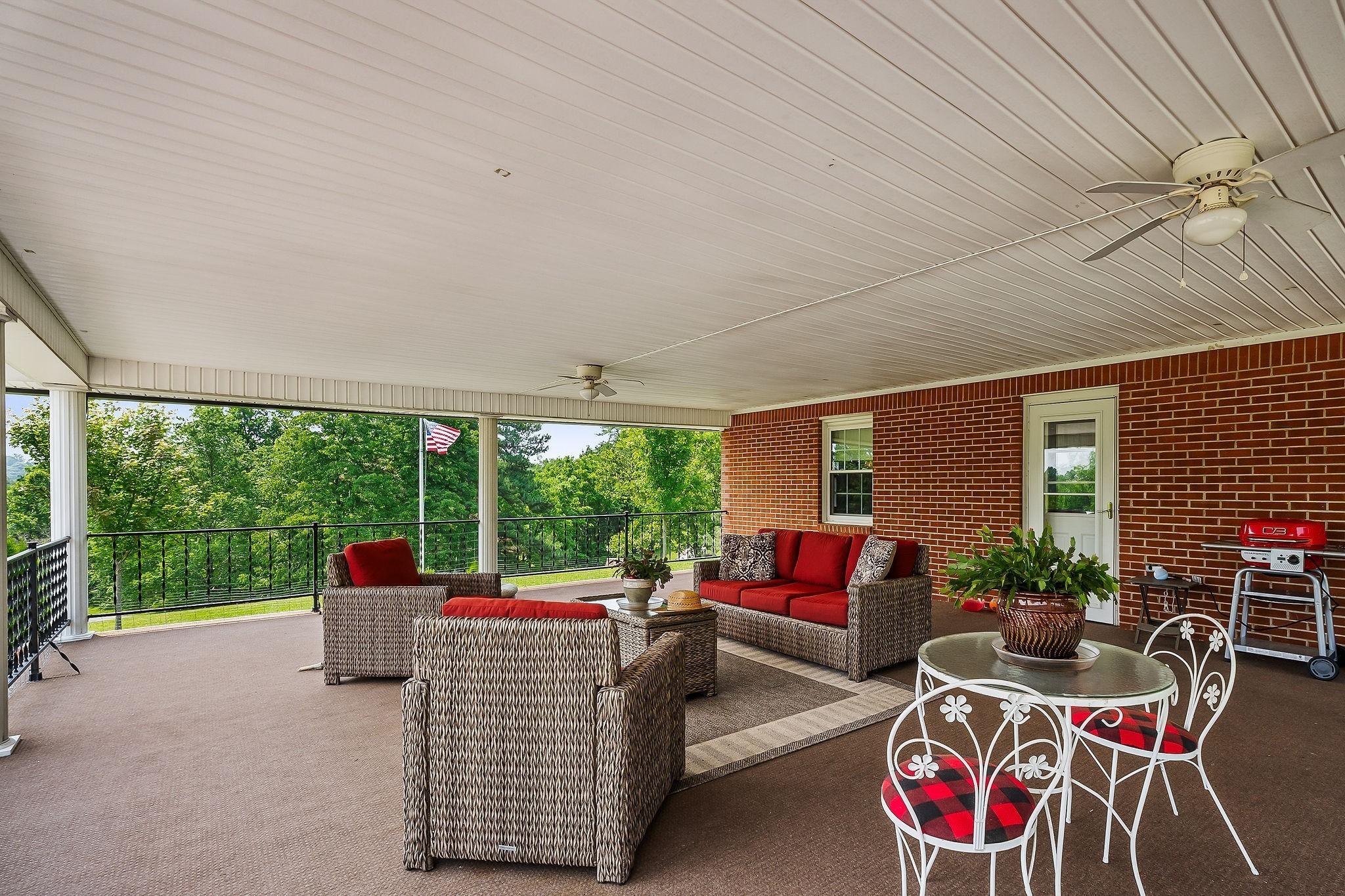 Mcgregor Ln, Cookeville, TN 38501