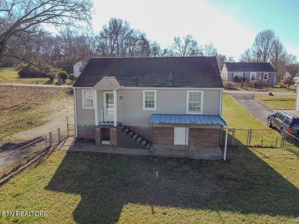 W Gilbert Ln, Knoxville, TN 37920