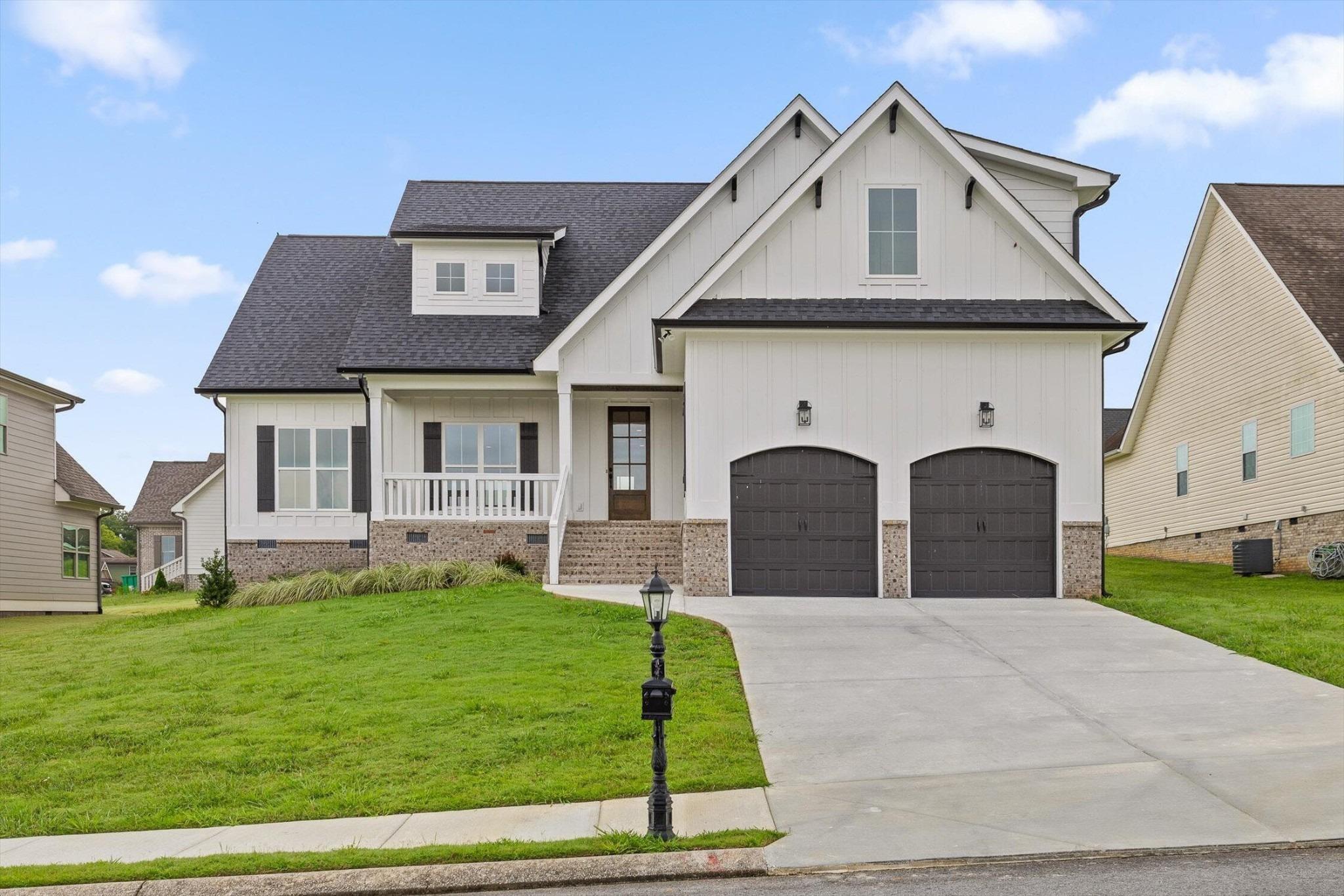 Bending Oak Dr, Chickamauga, GA 30707