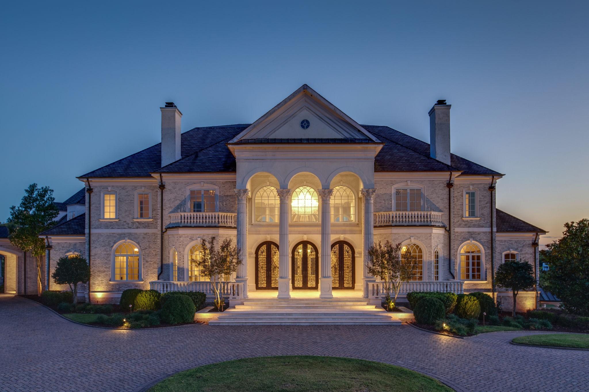 Hidden River Ln, Franklin, TN 37069