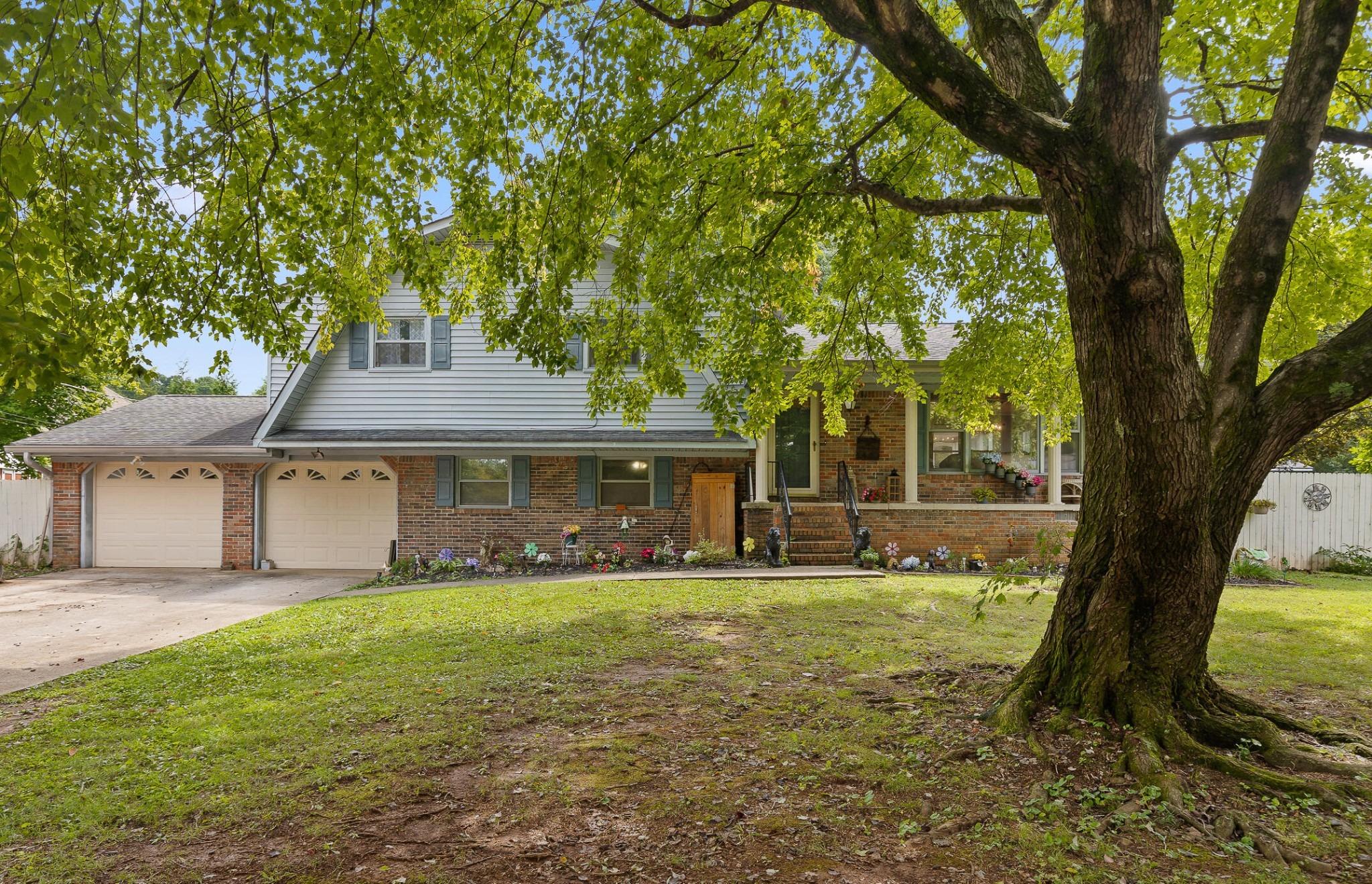 Lisa St Ne, Cleveland, TN 37312