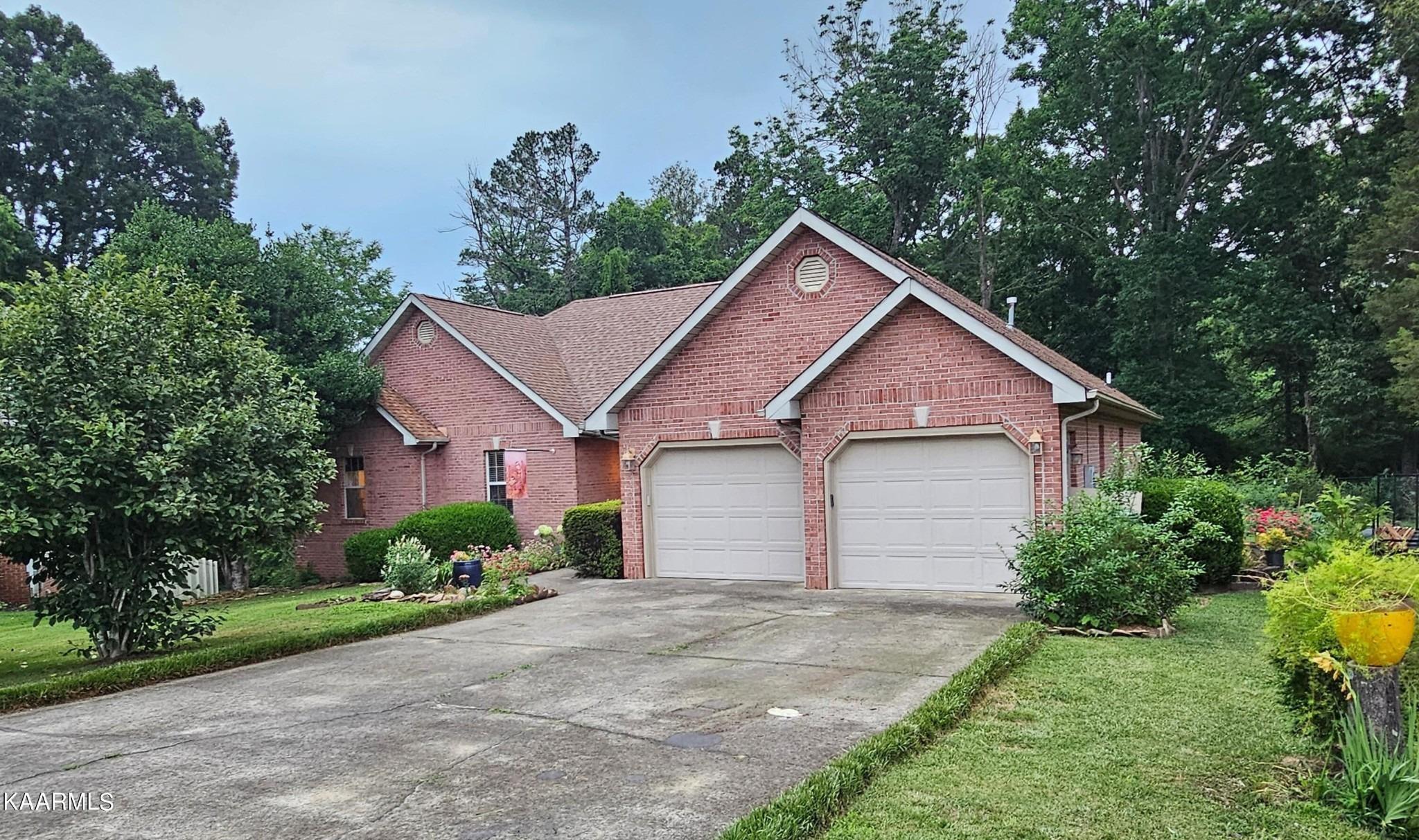 Northfield Dr, Maryville, TN 37804
