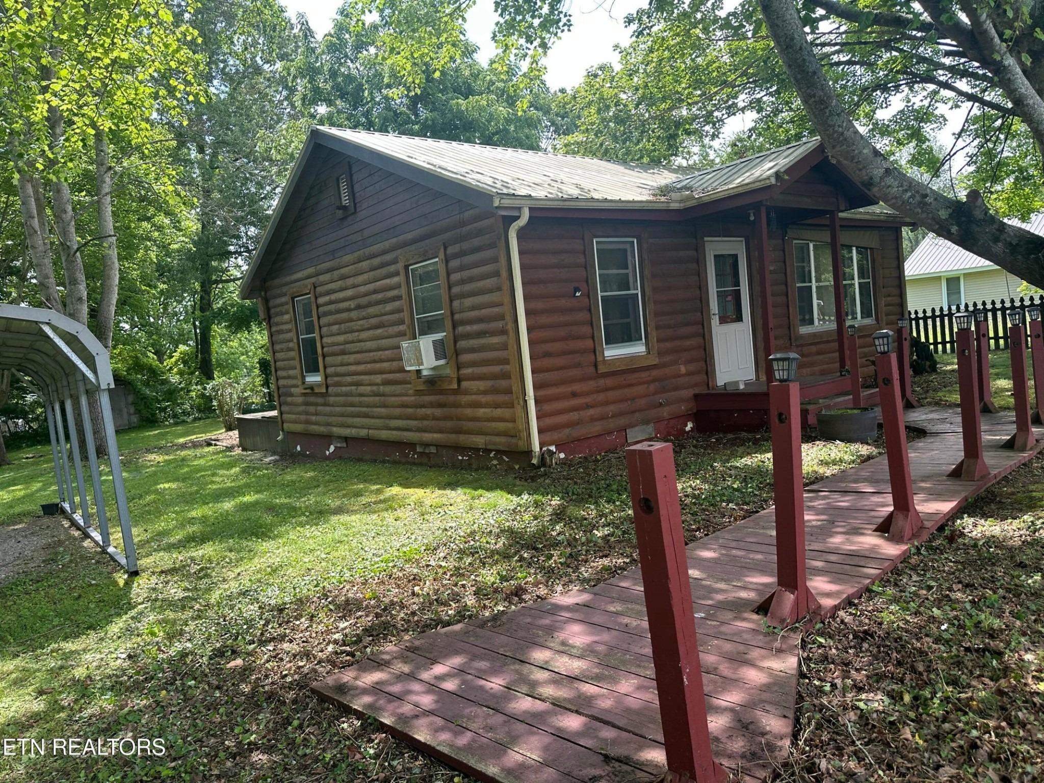 Harding Rd, Jamestown, TN 38556