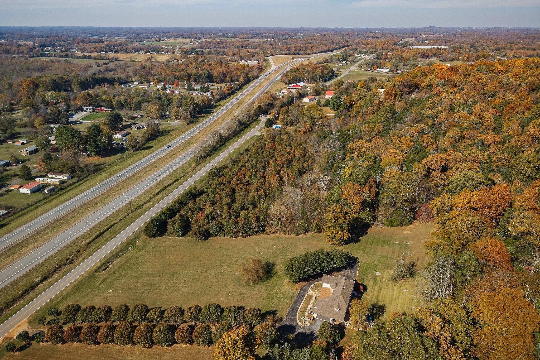Roberts Matthews Hwy, Sparta, TN 38583