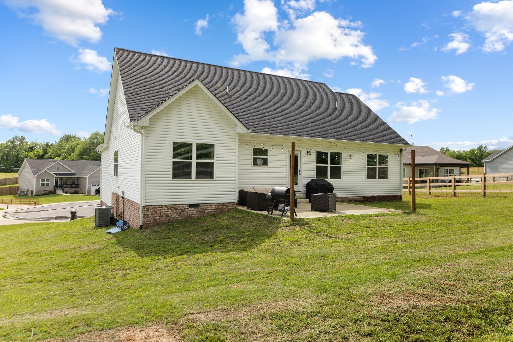 Angus Way, Greenbrier, TN 37073