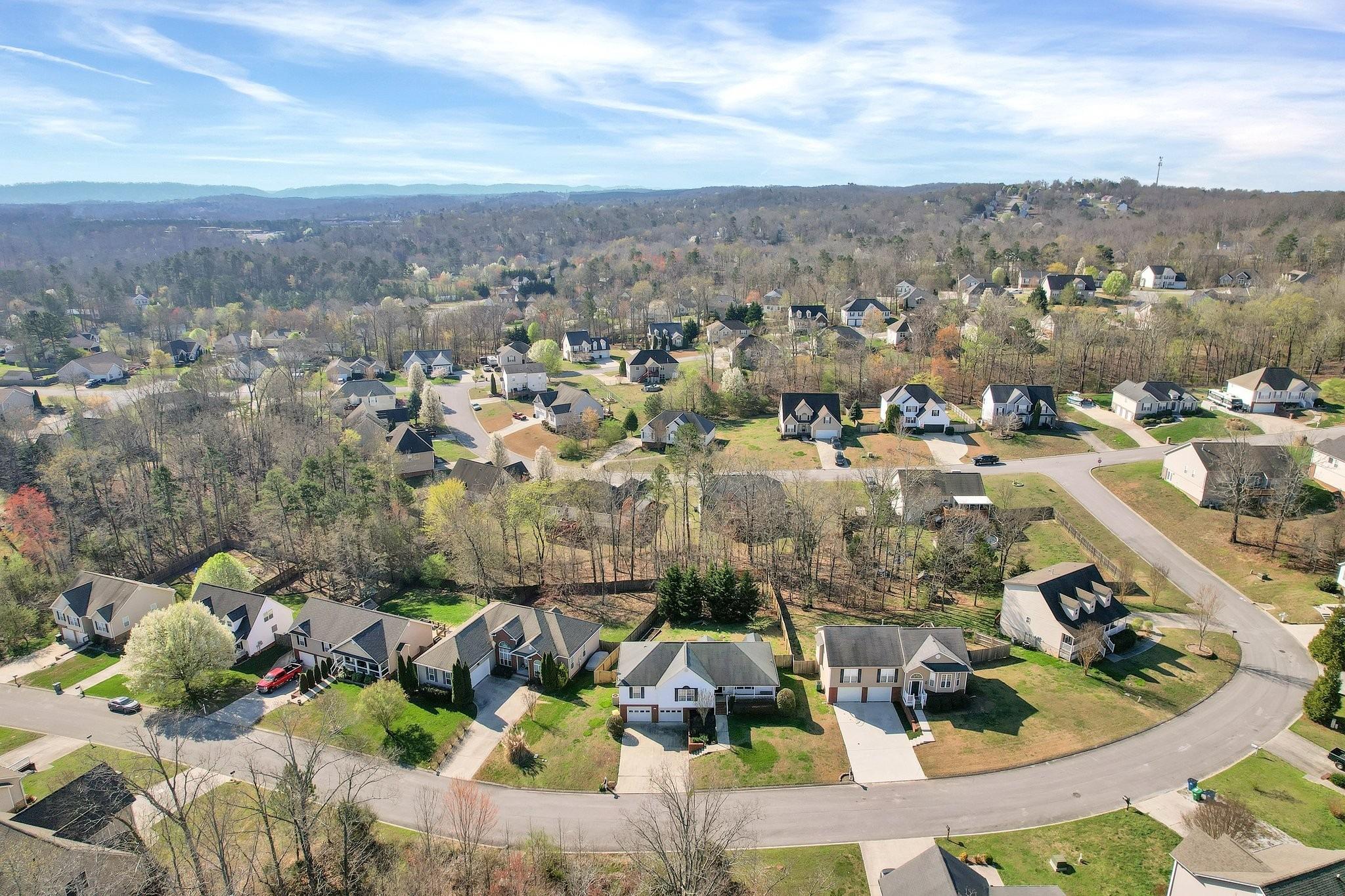 Wardwell Dr, Ooltewah, TN 37363