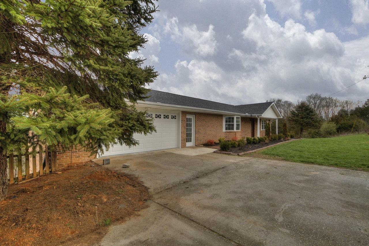 Buell Chapel Rd, Morristown, TN 37813