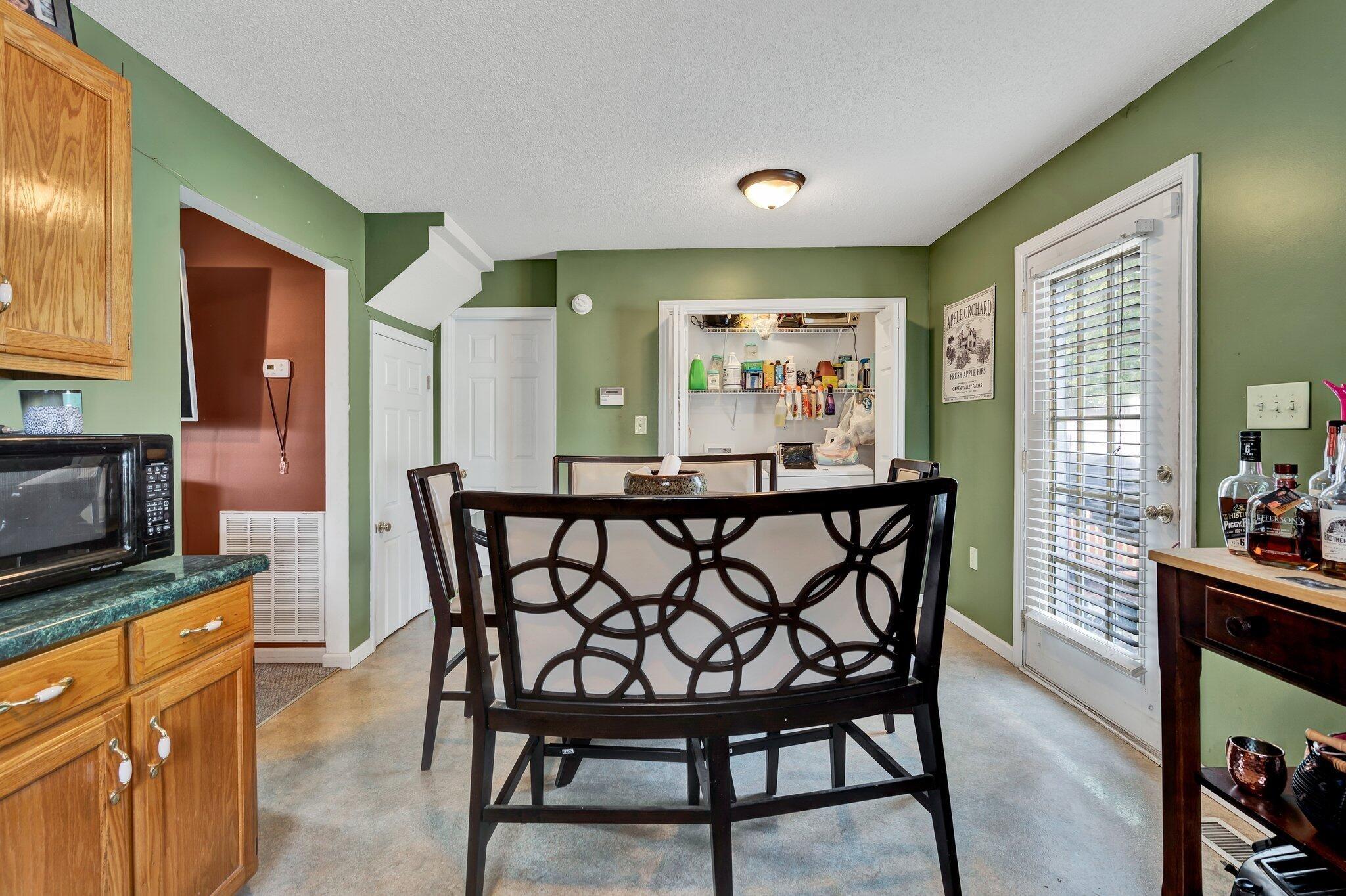 Holly Brook Cir Ne, Cleveland, TN 37323