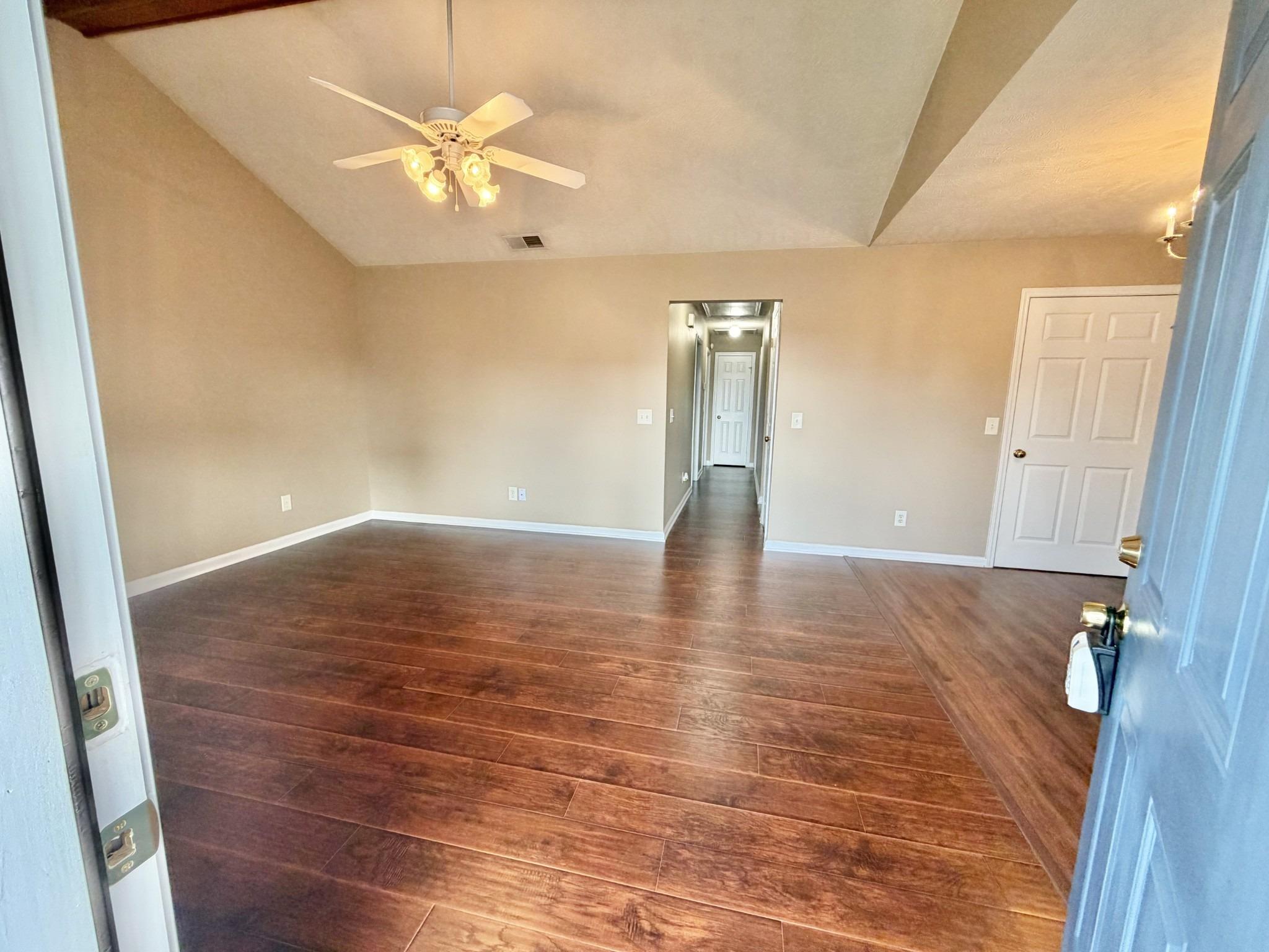 Lakewalk Dr, Antioch, TN 37013