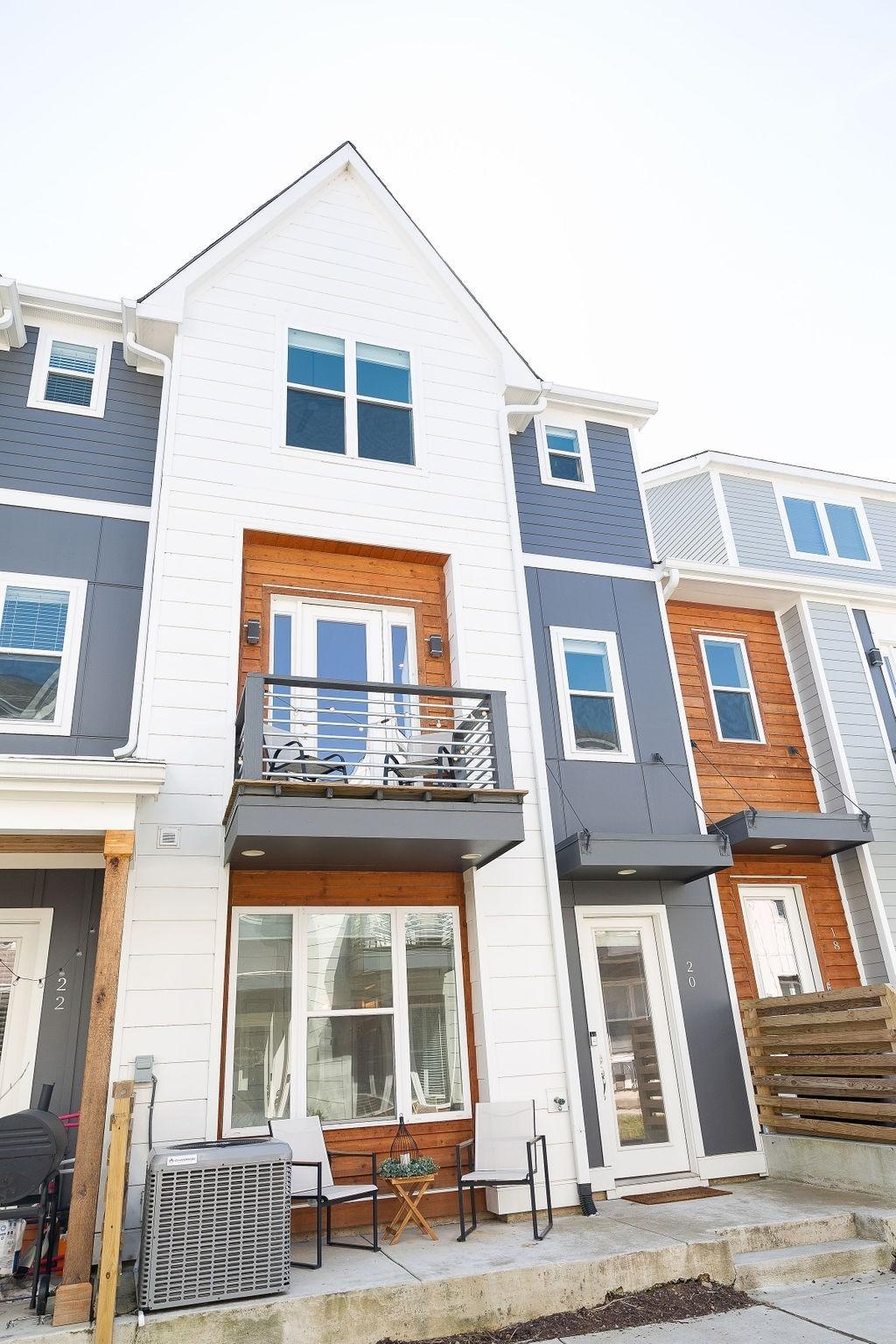 James Ave, Nashville, TN 37209