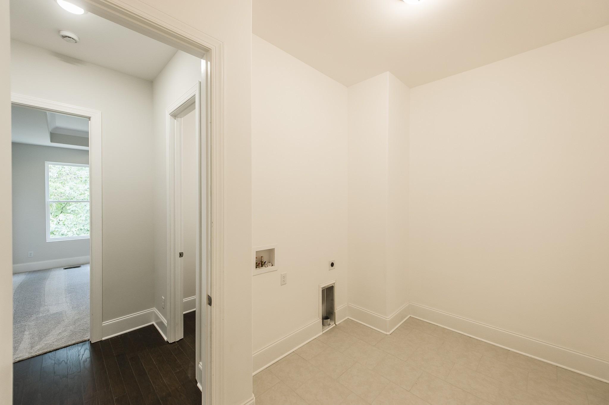 Still Spring Ridge Dr, Nashville, TN 37221