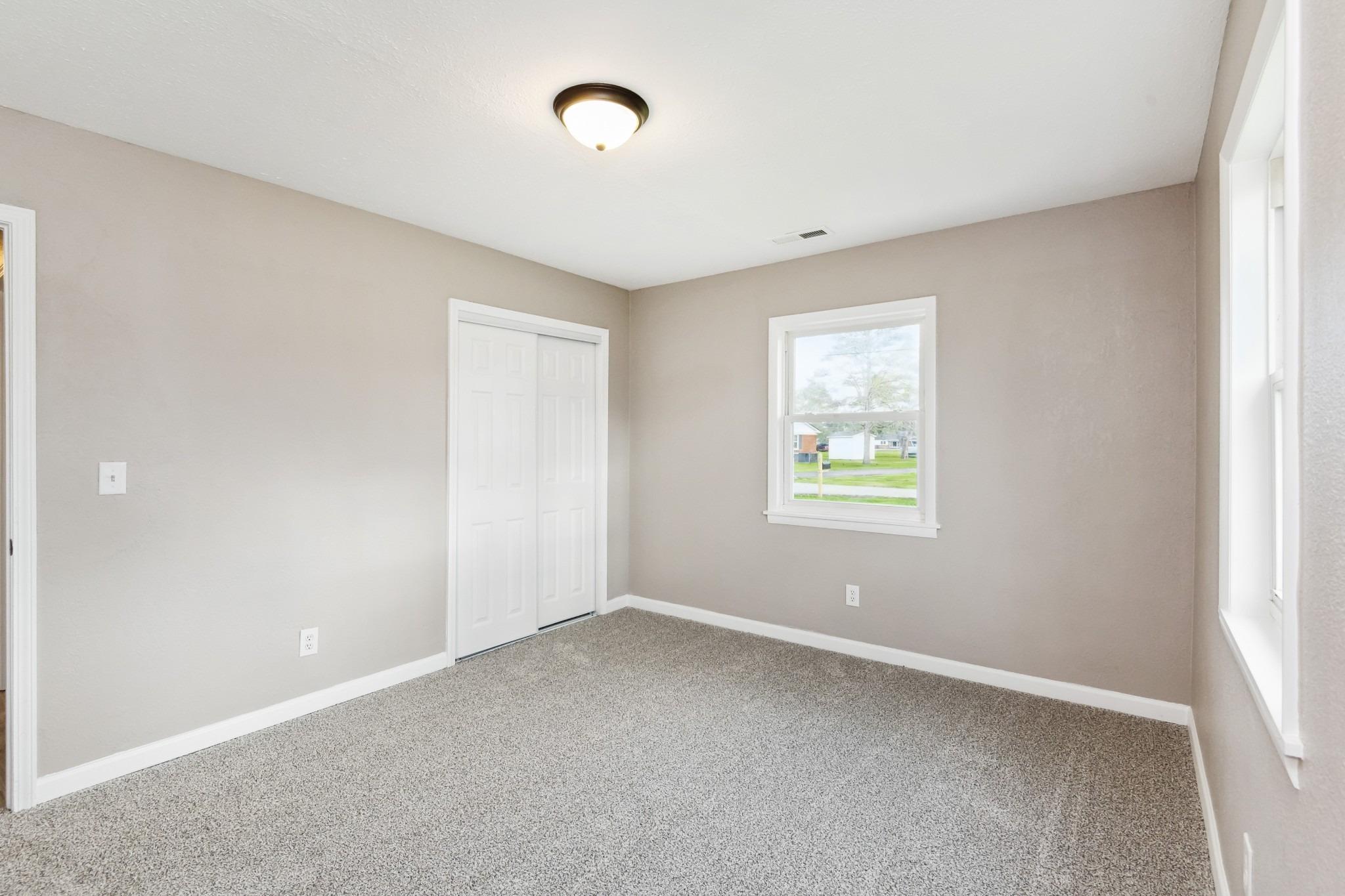 Rackley Dr, Pulaski, TN 38478