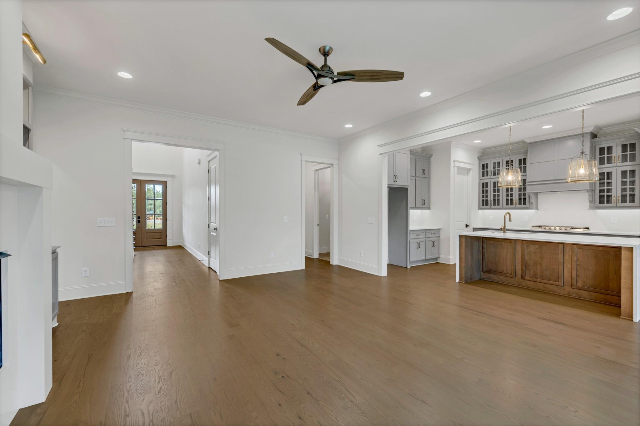 Denton Dr, Christiana, TN 37037
