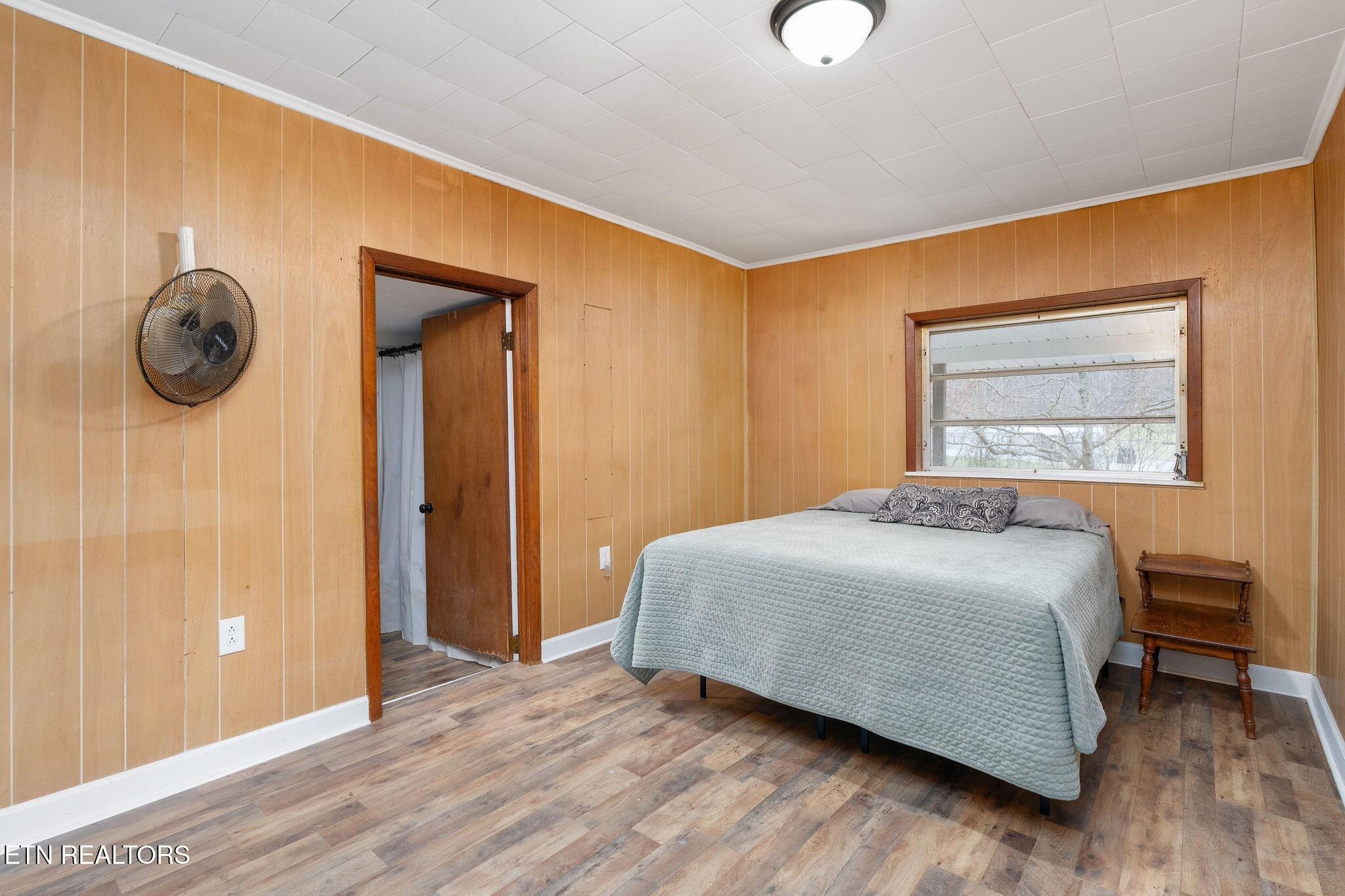 Houston Valley Rd, Greeneville, TN 37743