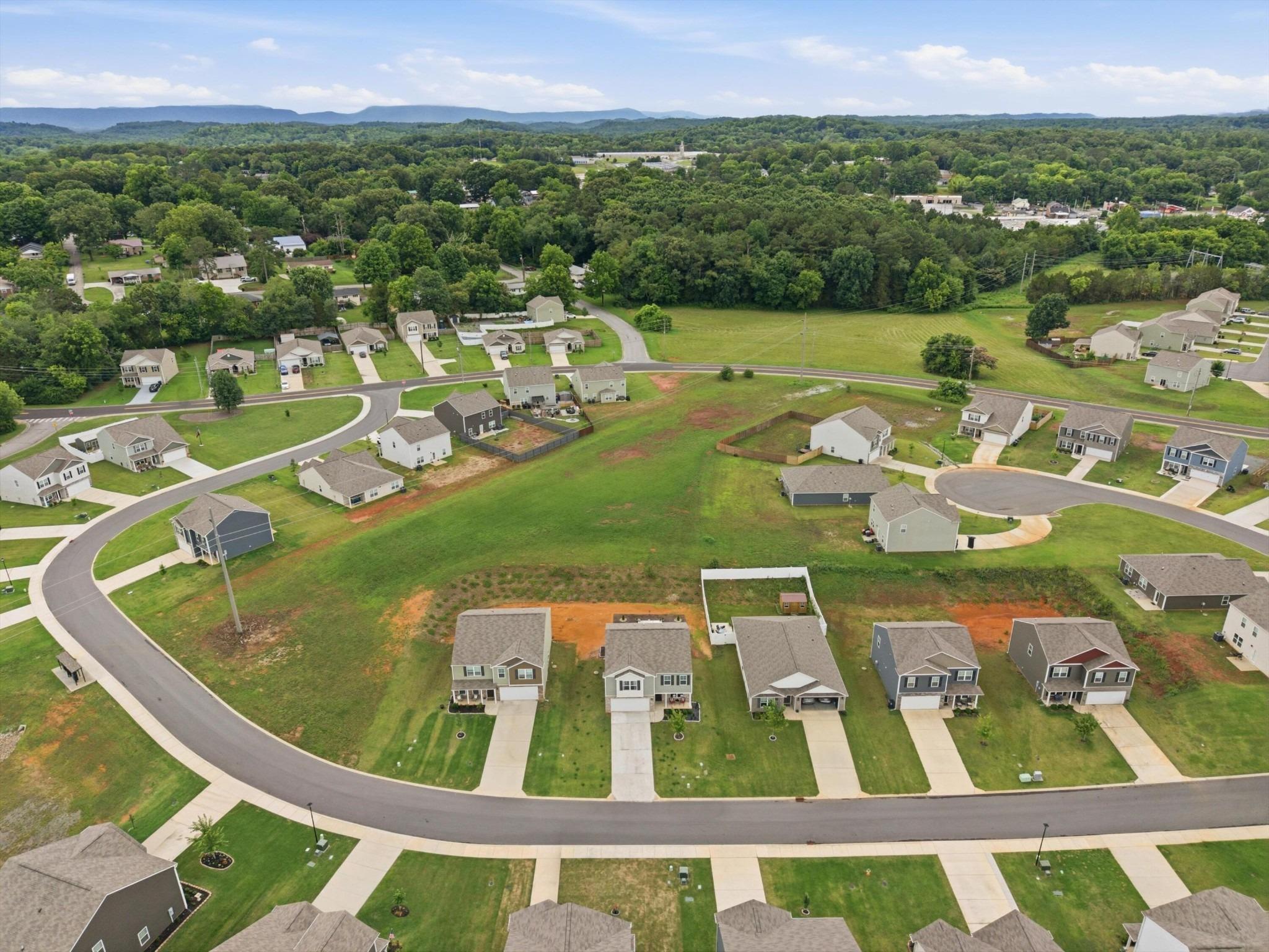 Lindsell Rd, Athens, TN 37303