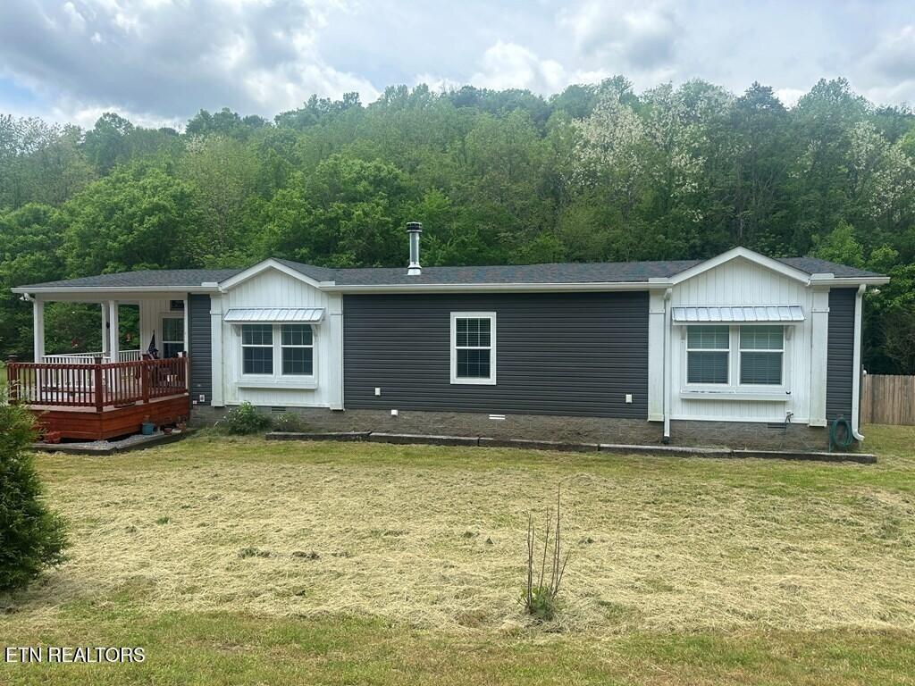 Hopkins Hollow Rd, Gainesboro, TN 38562
