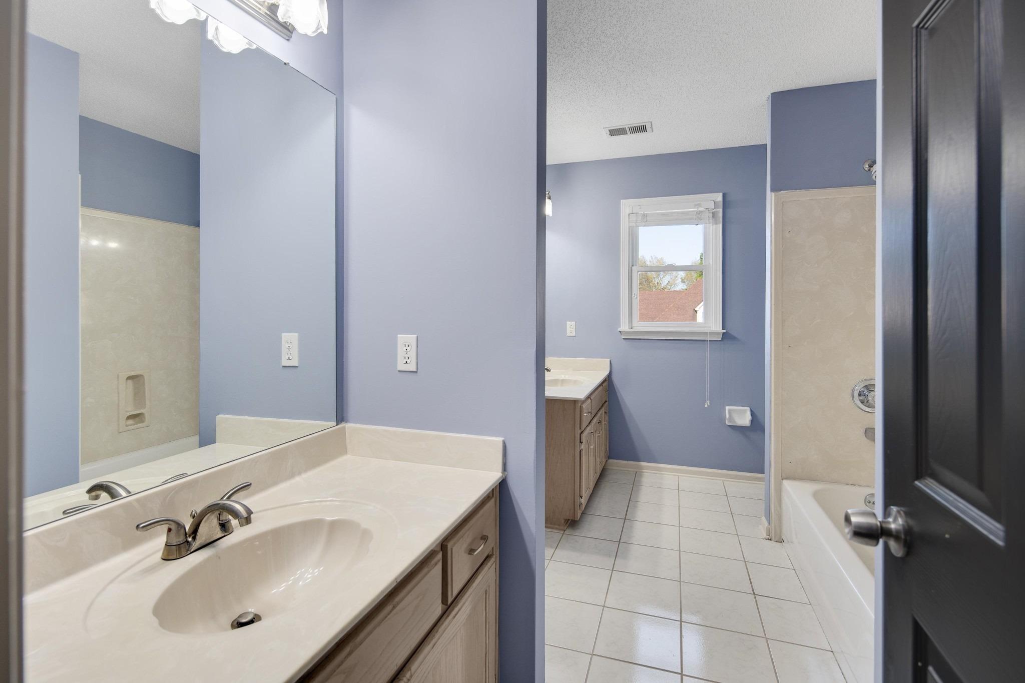 Welbeck Cv, Collierville, TN 38017