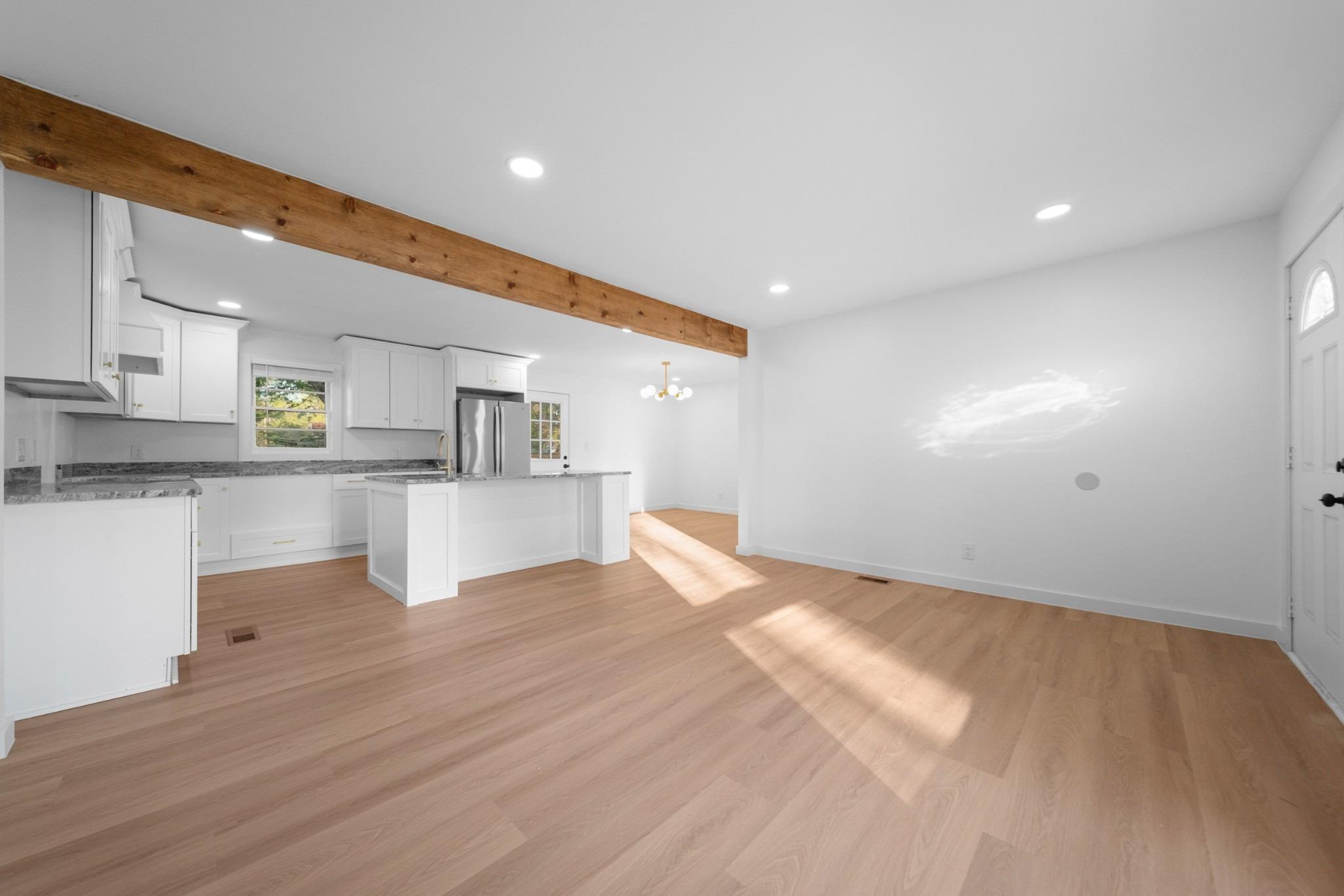 Osage Trl, Columbia, TN 38401