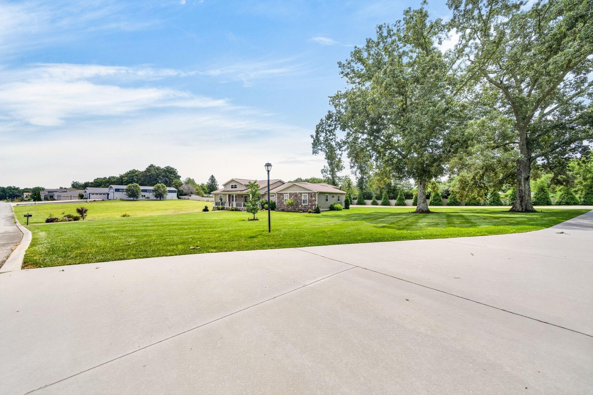 Red Oak Dr, Crossville, TN 38555