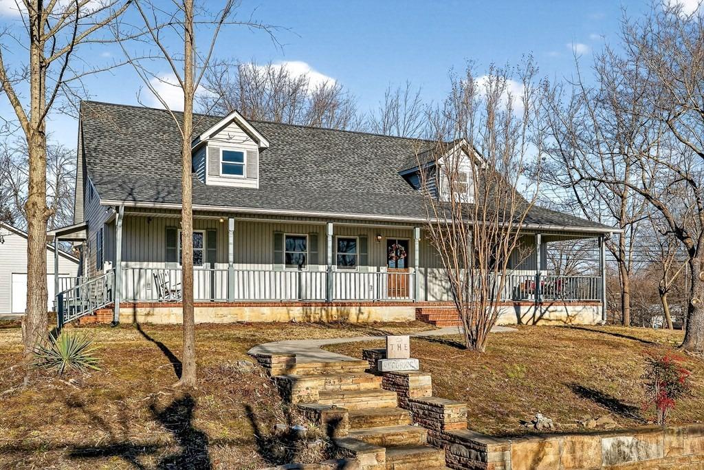 S Pine St, Monterey, TN 38574