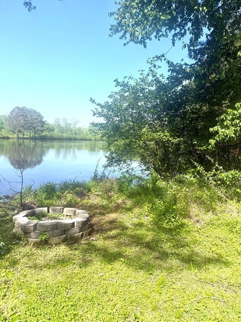 Mansard Island Dr, Springville, TN 38256