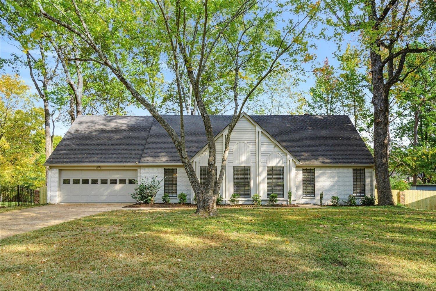 Holly Hill Dr, Memphis, TN 38120