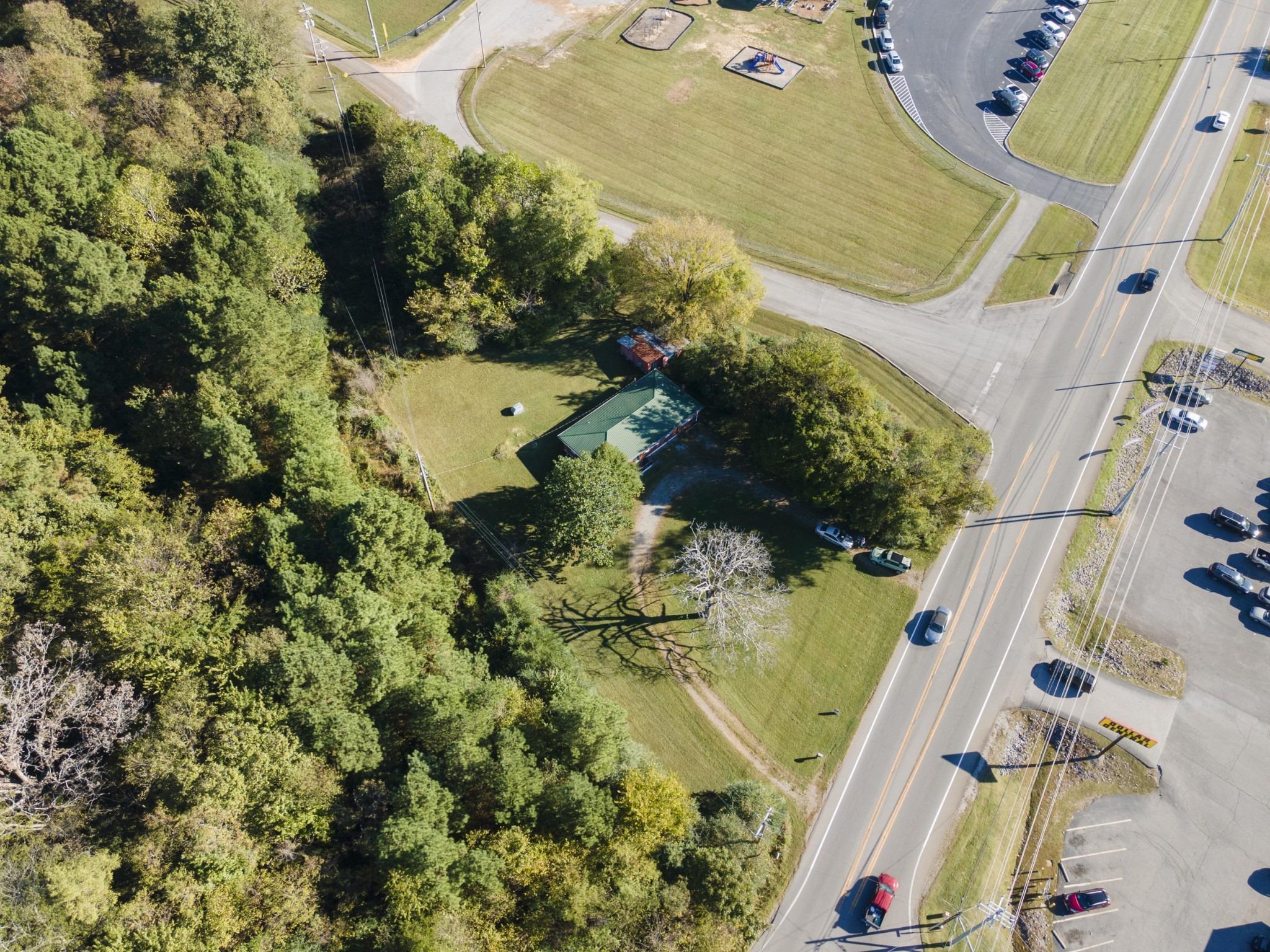 Highway 100, Lyles, TN 37098