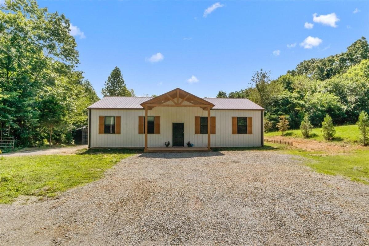 Oak Hill Rd, Lyles, TN 37098