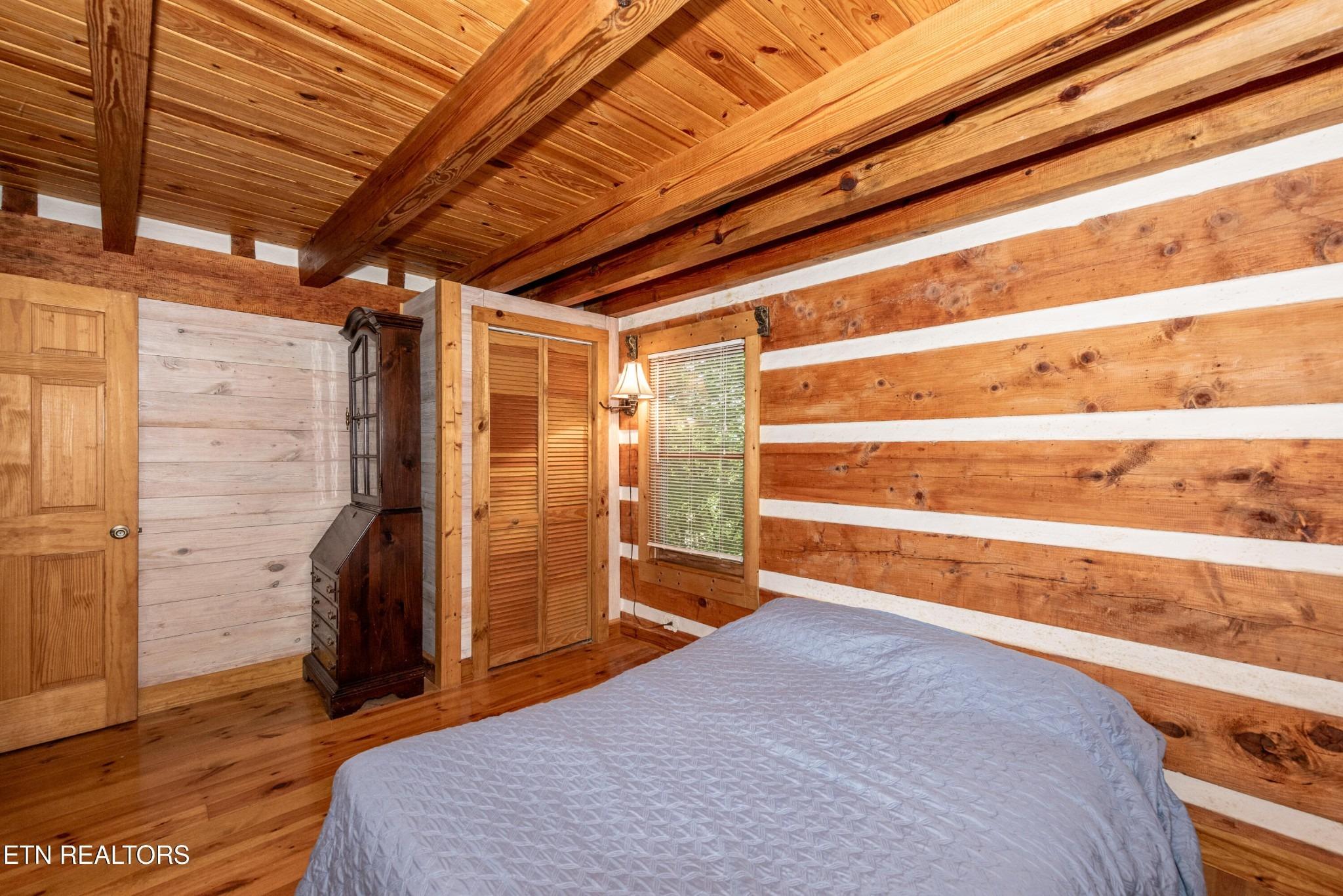 Domar Dr, Townsend, TN 37882