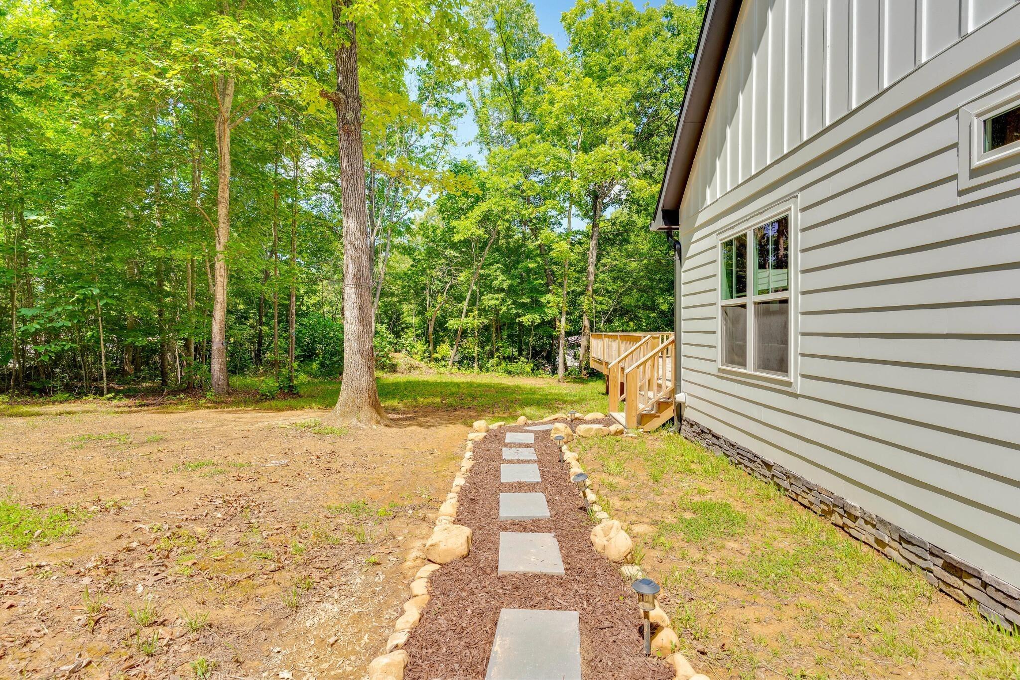 Daniels Rd, Trenton, GA 30752