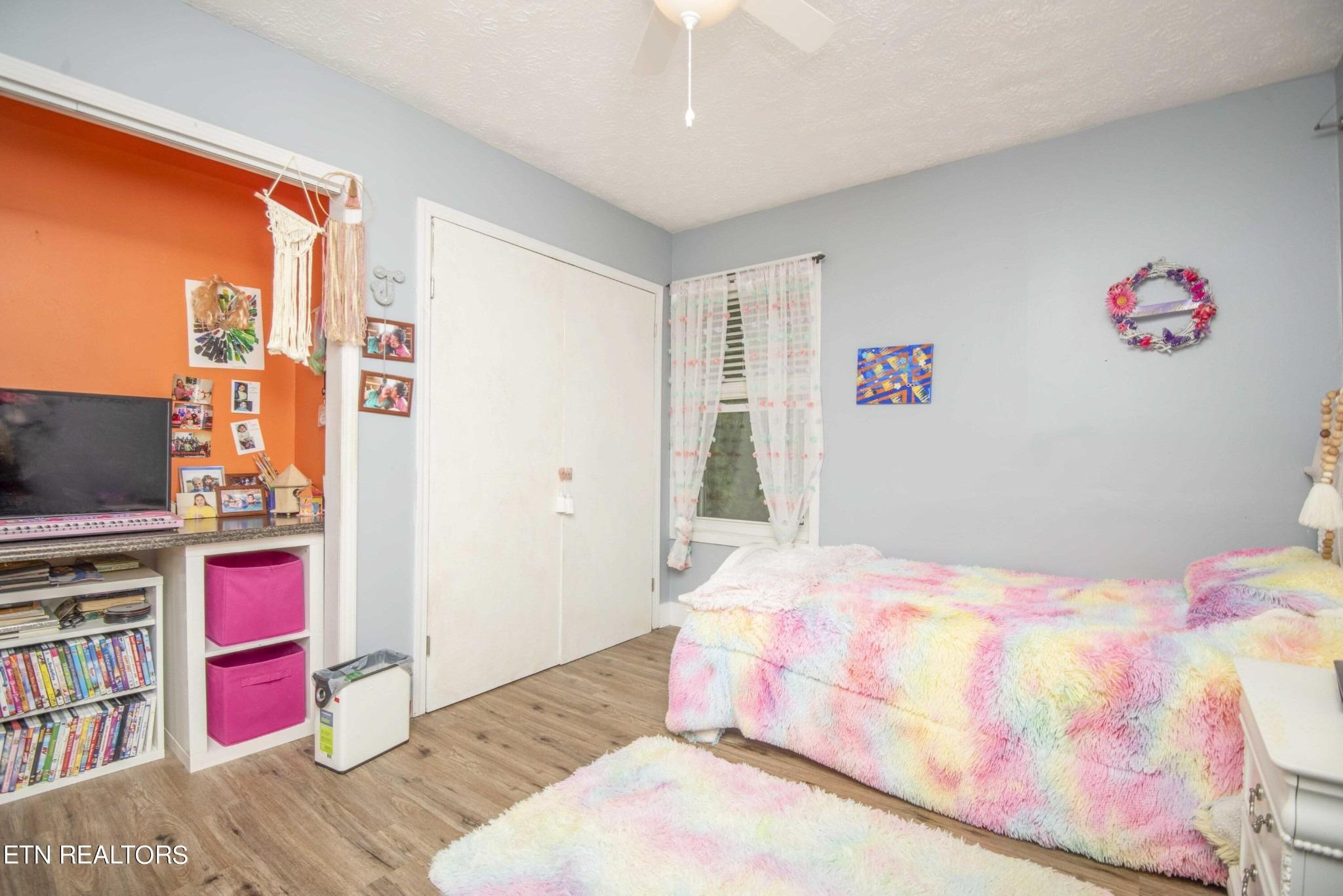 S Apopka Dr, Knoxville, TN 37914