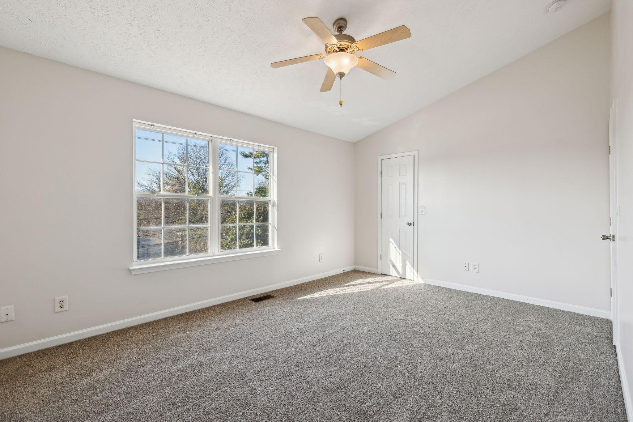 Hickory Hollow Pkwy, Antioch, TN 37013